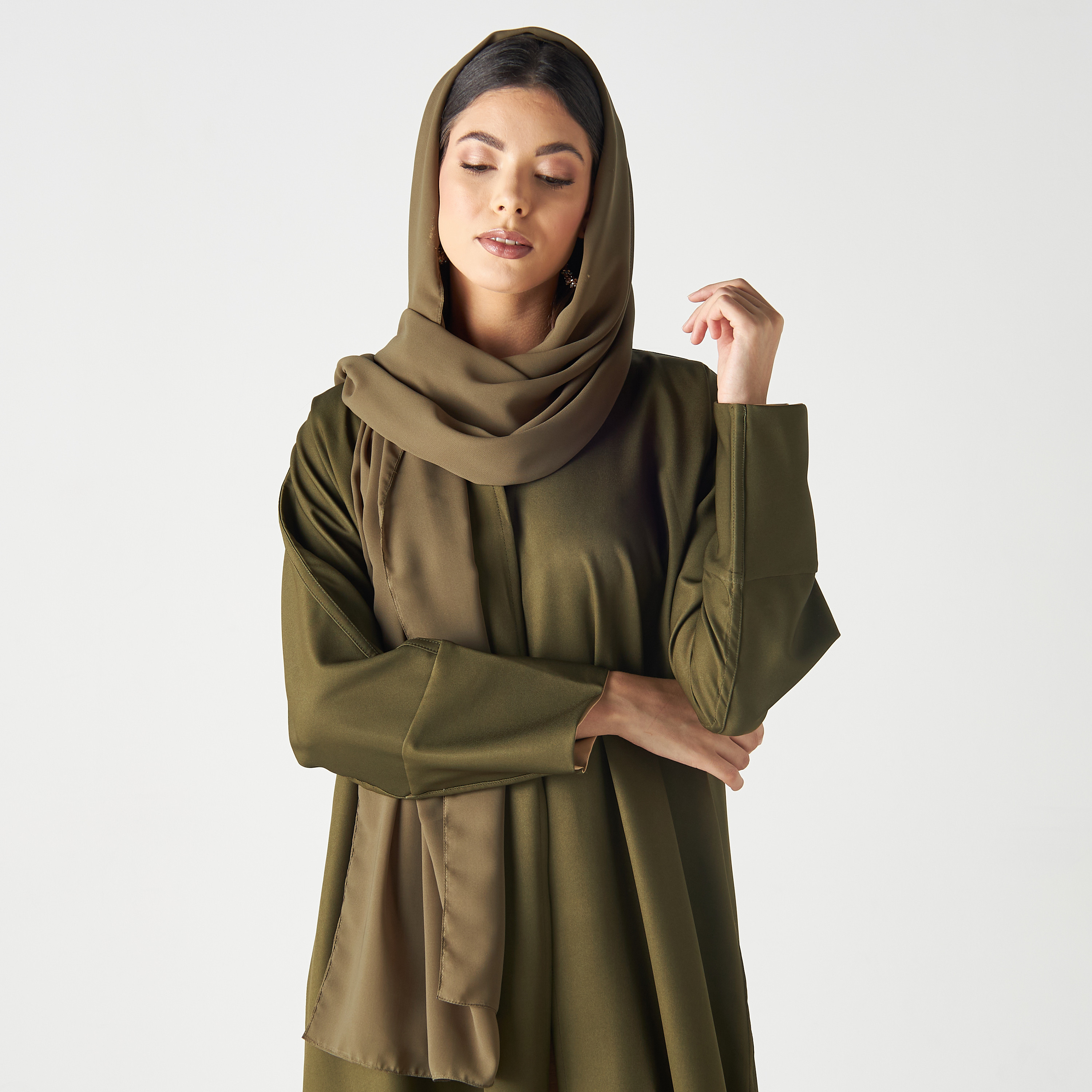 Malikah Solid Open Front Abaya with 2 Hijabs-women-arabicclothing-abayas-image-2