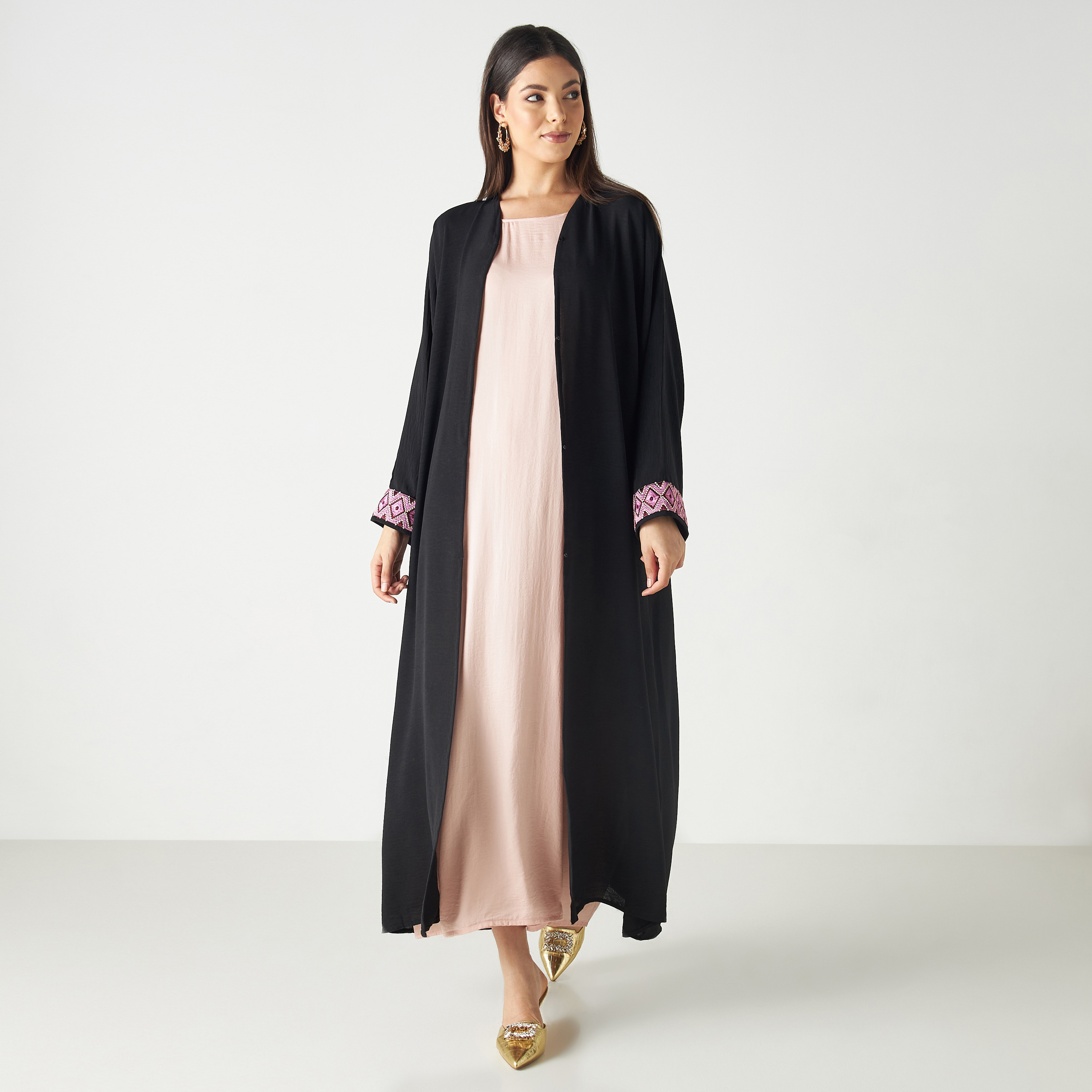 Dress under abaya best sale