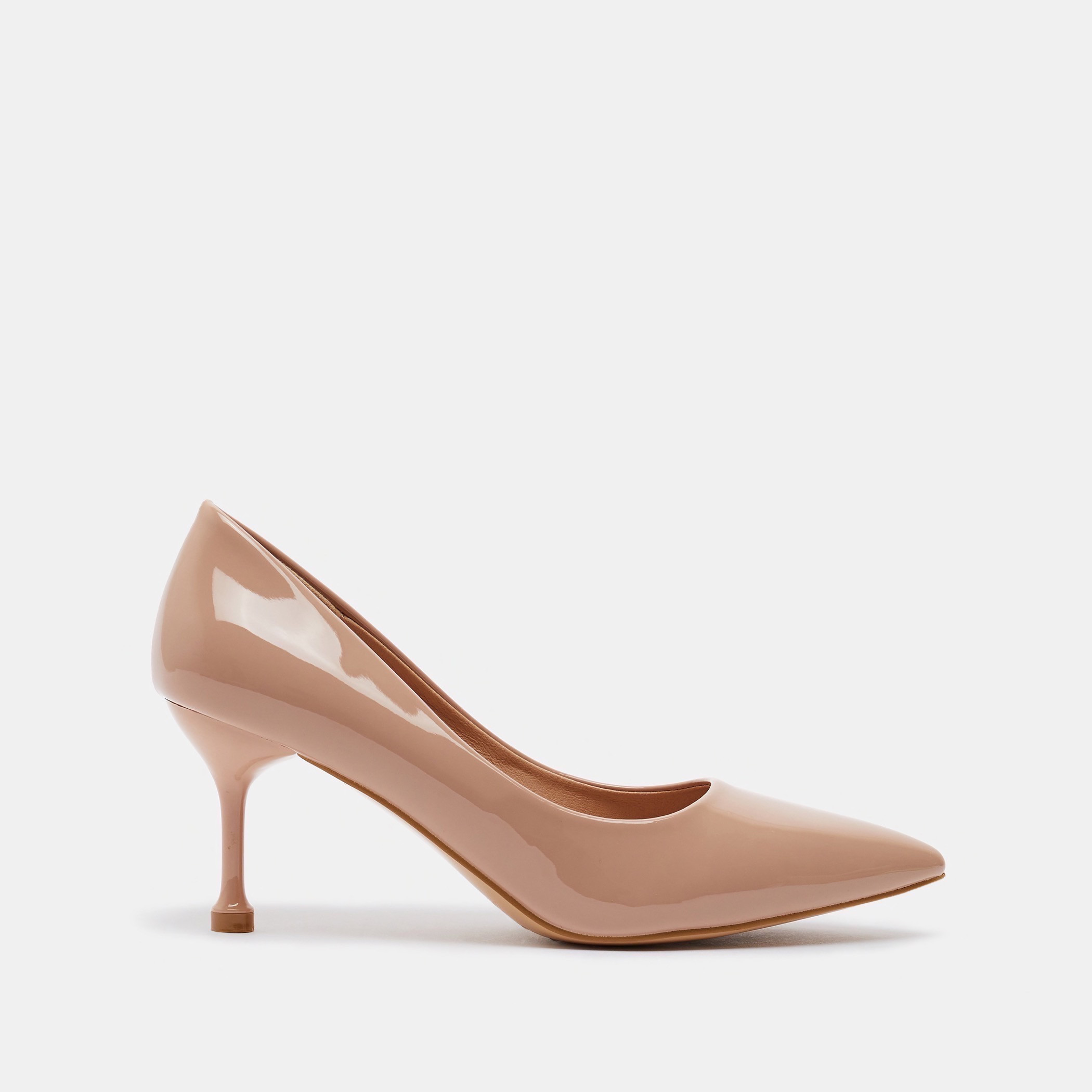 Cream pointed shoes online