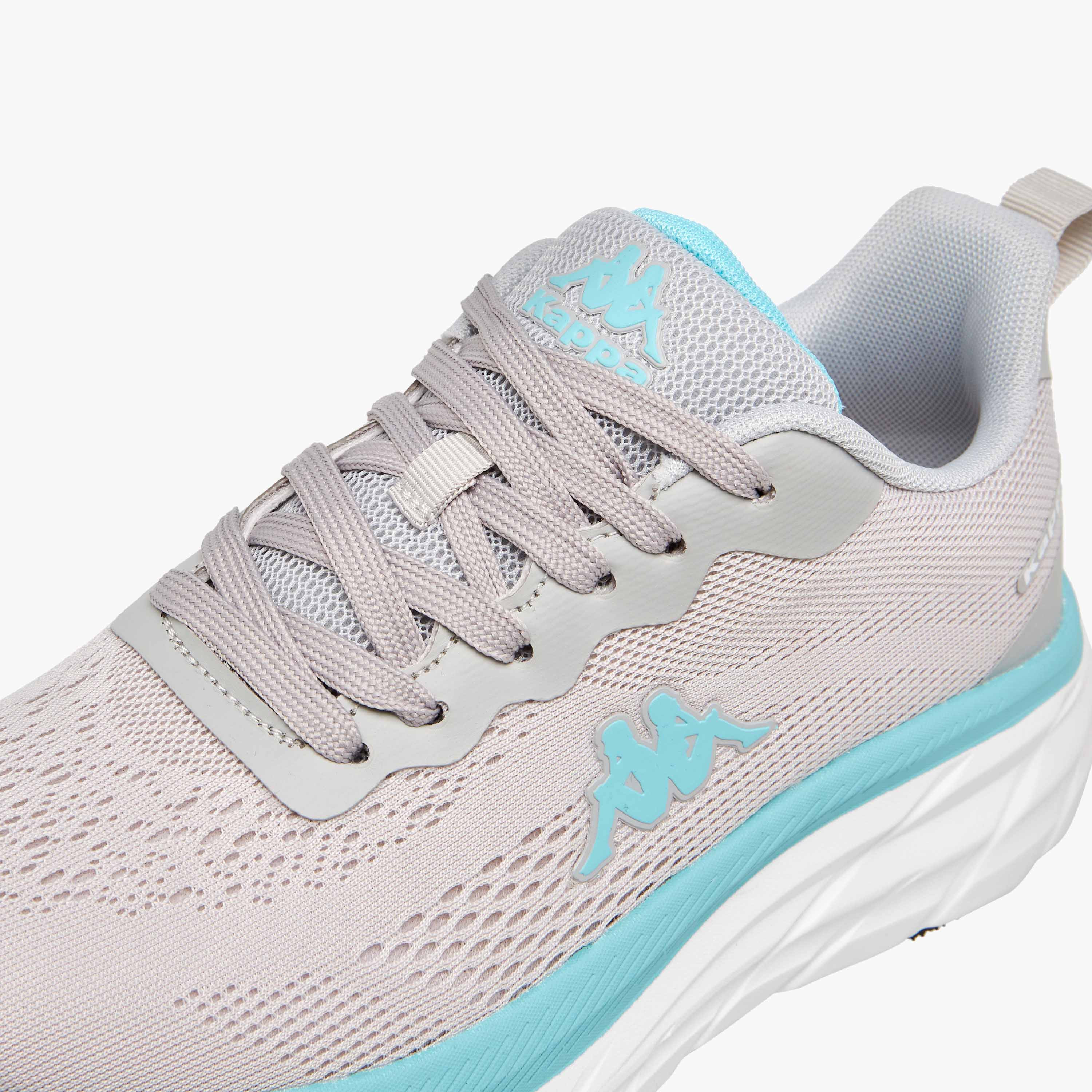 حذاء رياضي برباط إغلاق وتفاصيل شعار للنساء من كابا-women-shoes-sports-image-4