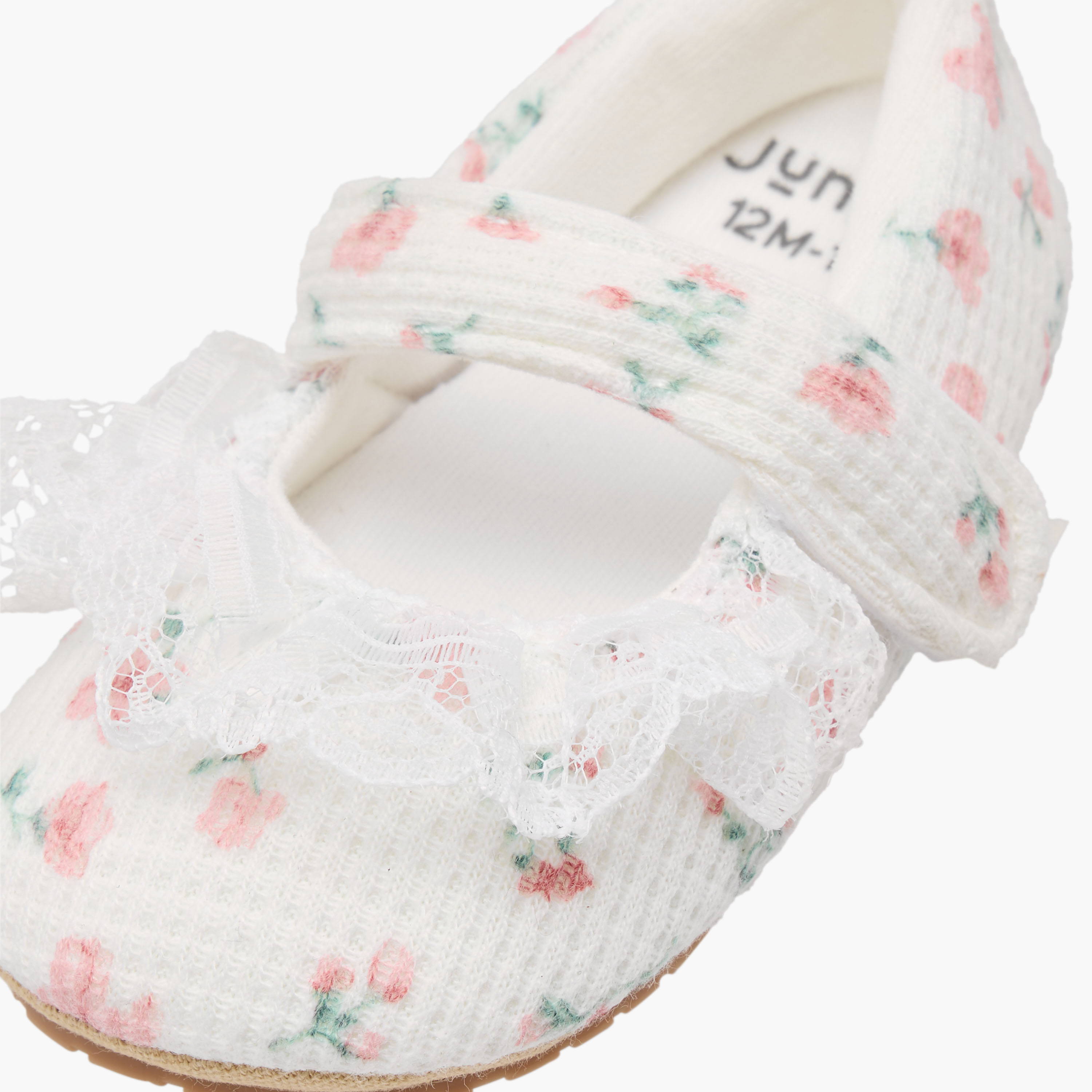 بوت بطبعات أزهار وشريط إغلاق لاصق-baby-boys-shoes-closedshoes-image-2