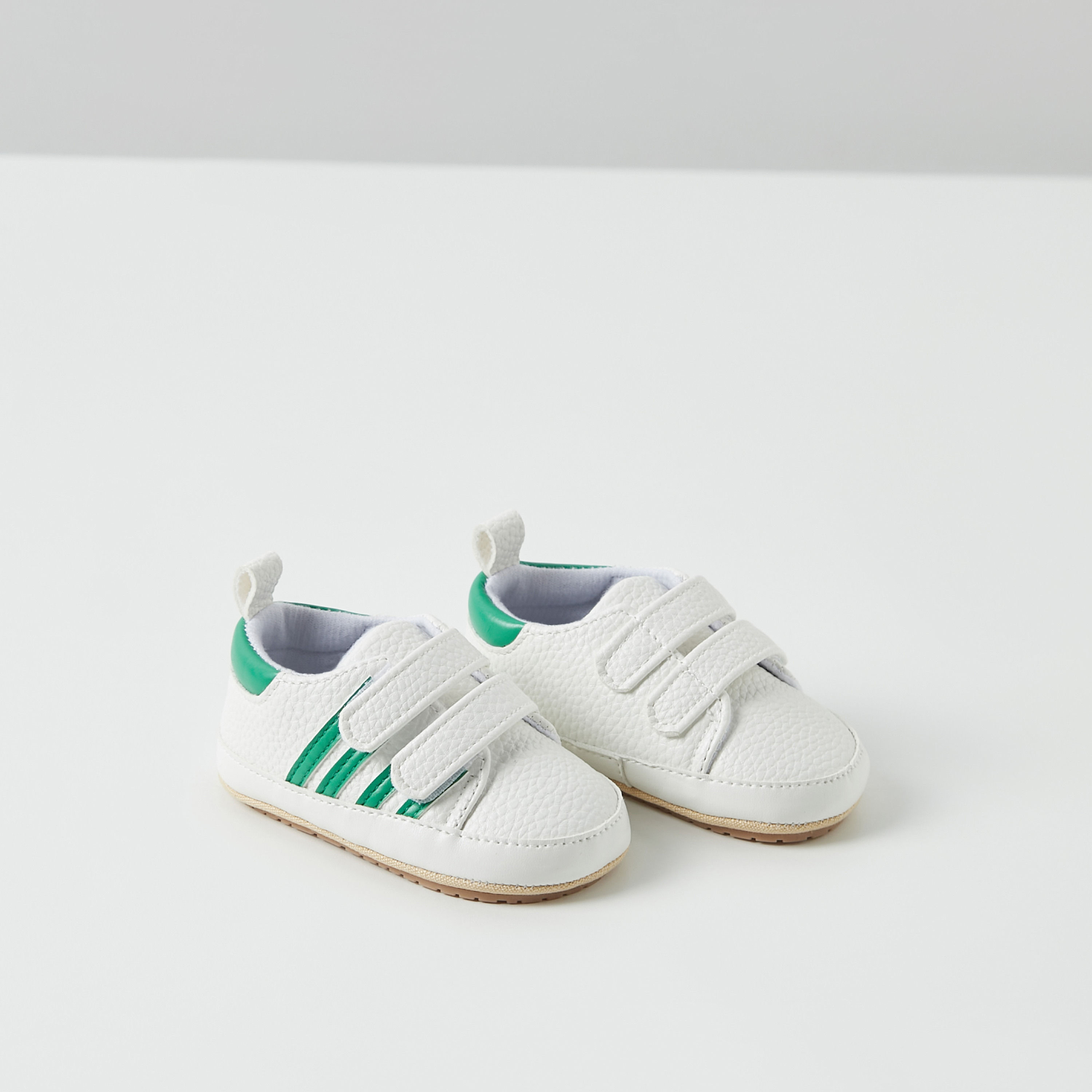 Juniors Panelled Booties with Hook and Loop Closure-baby-boys-shoes-closedshoes-image-3