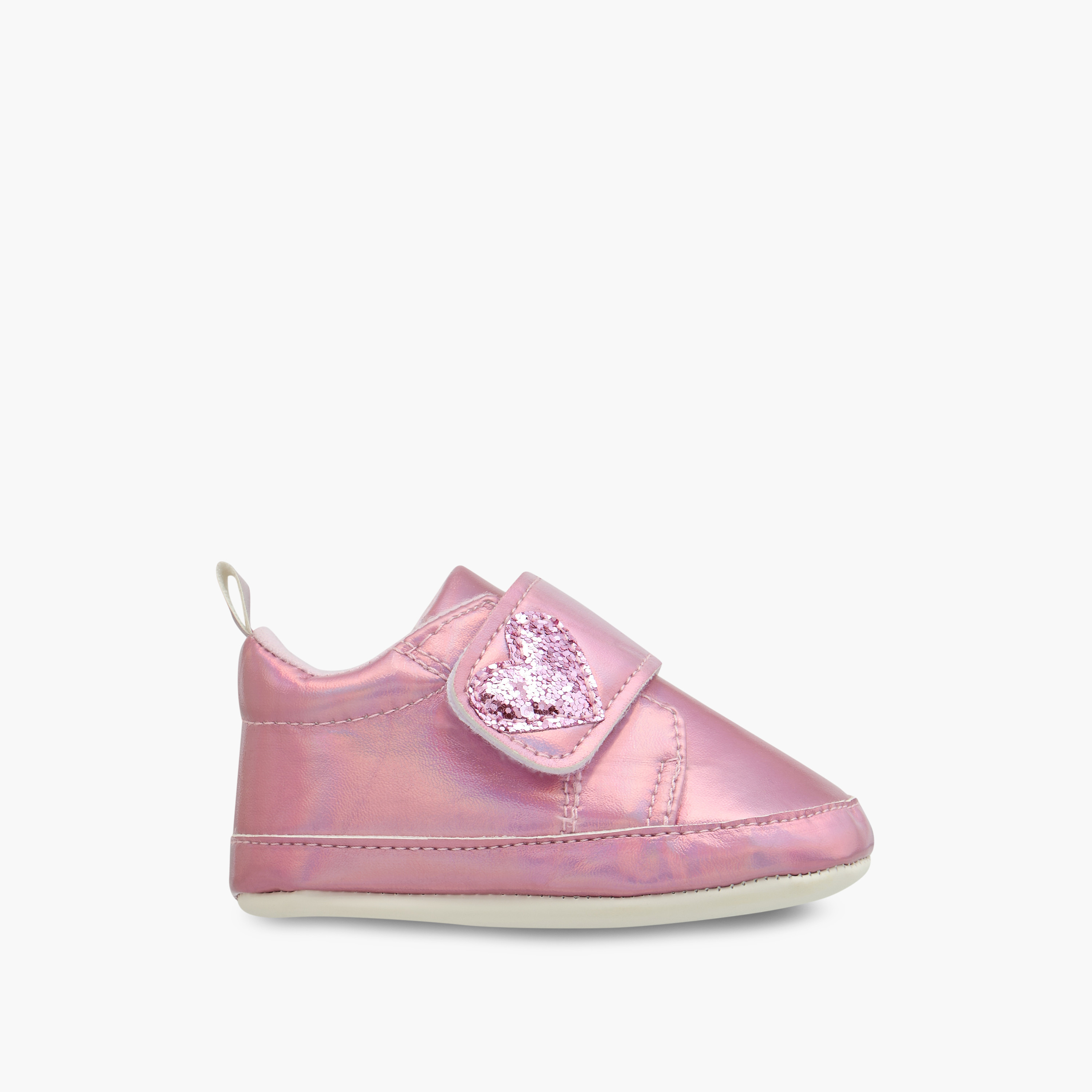 بوت بزخارف قلب وشريط إغلاق لاصق من جونيورز-baby-girls-shoes-closedshoes-image-3