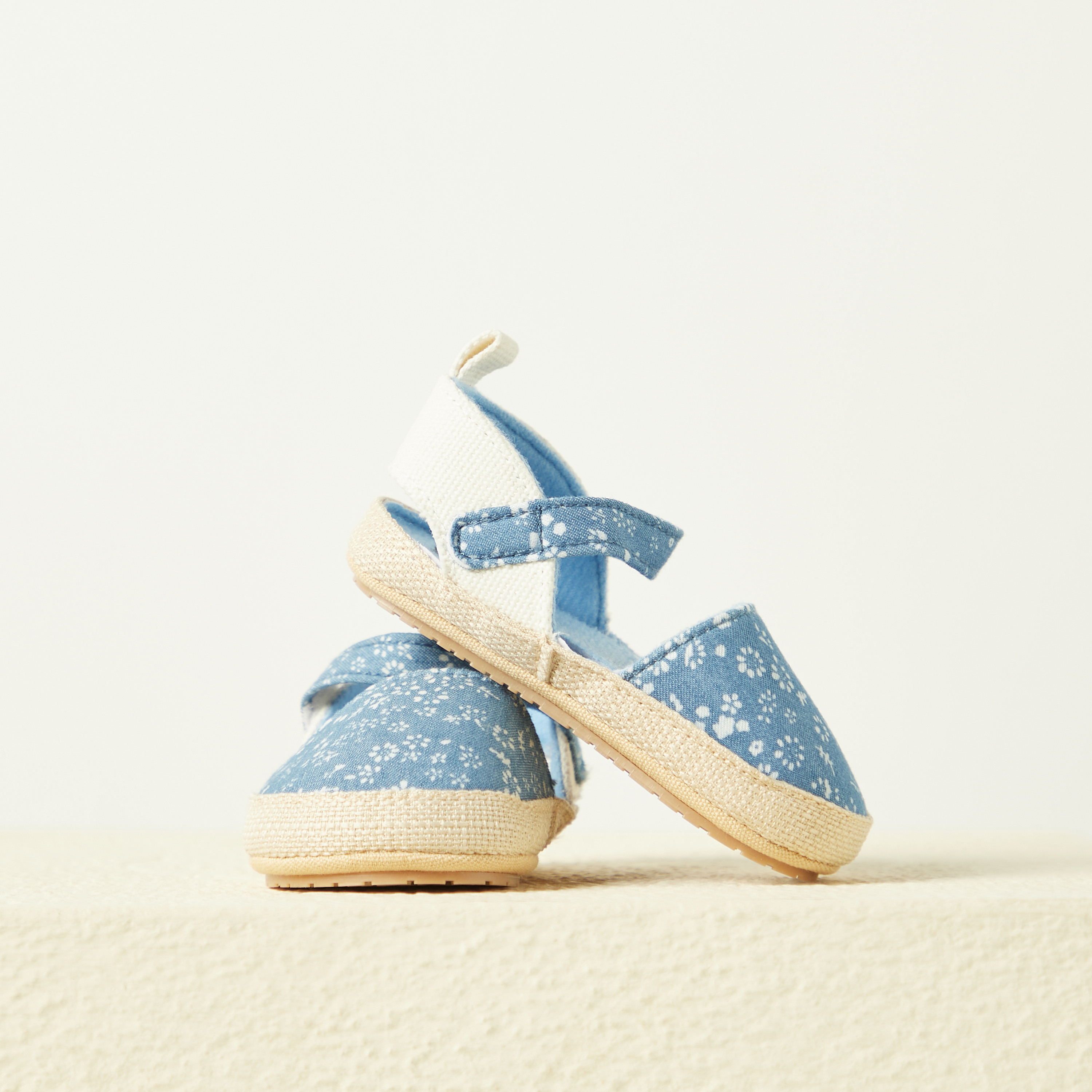 Juniors Printed Booties with Hook and Loop Closure-baby-girls-shoes-booties-image-3