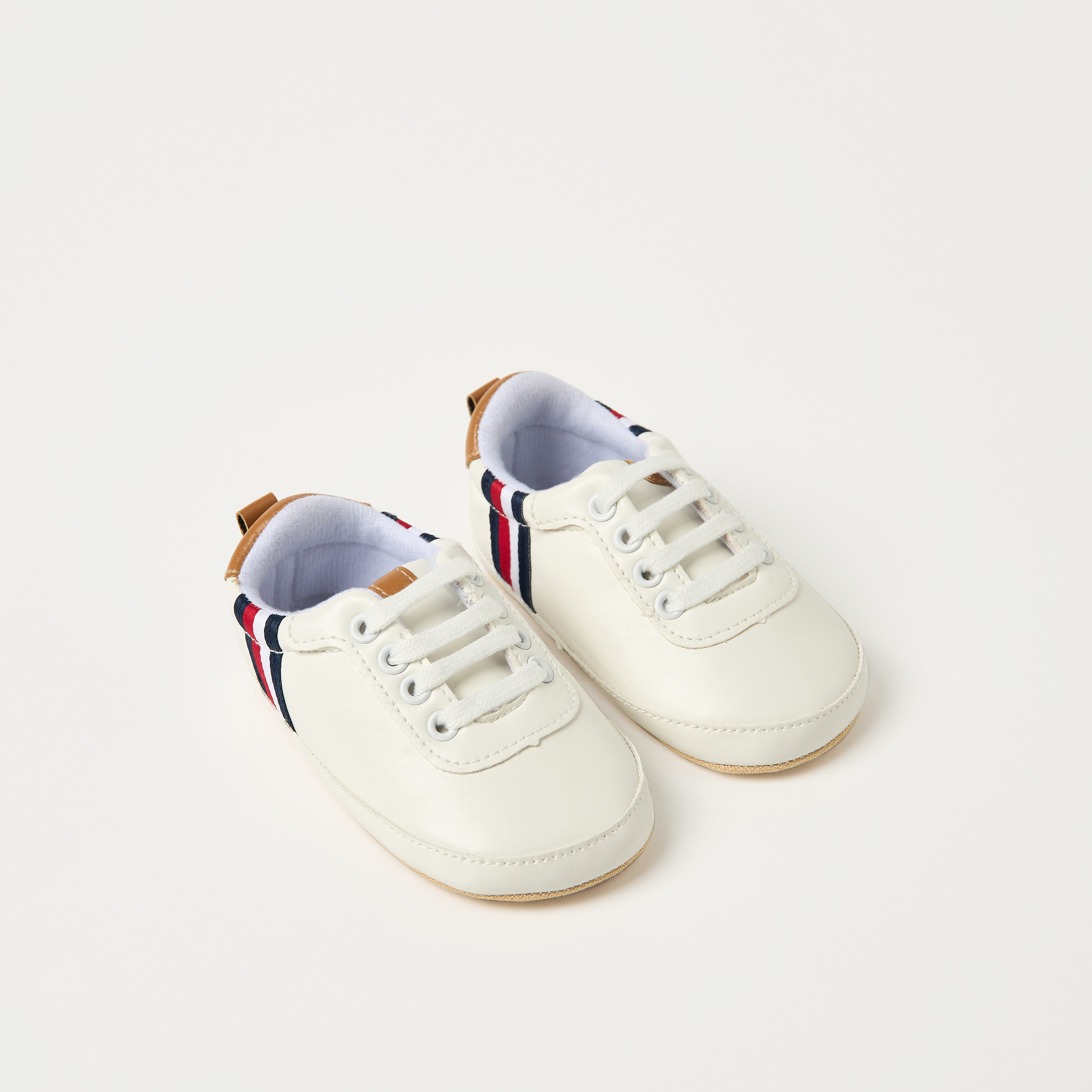 Juniors Panelled Booties with Lace-Up Closure-baby-boys-shoes-closedshoes-image-2