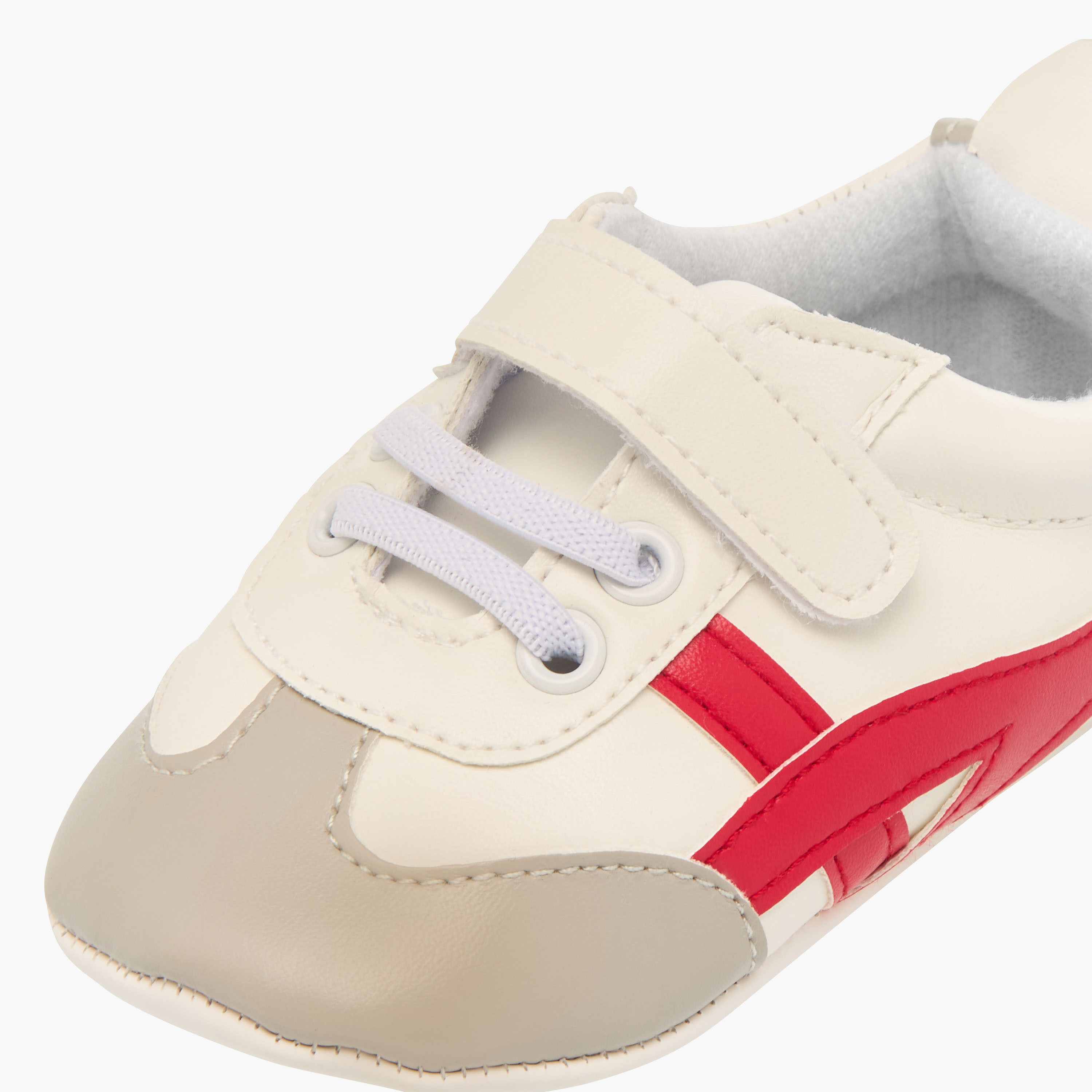 بوت بألواح وشريط إغلاق من جونيورز-baby-boys-shoes-closedshoes-image-4