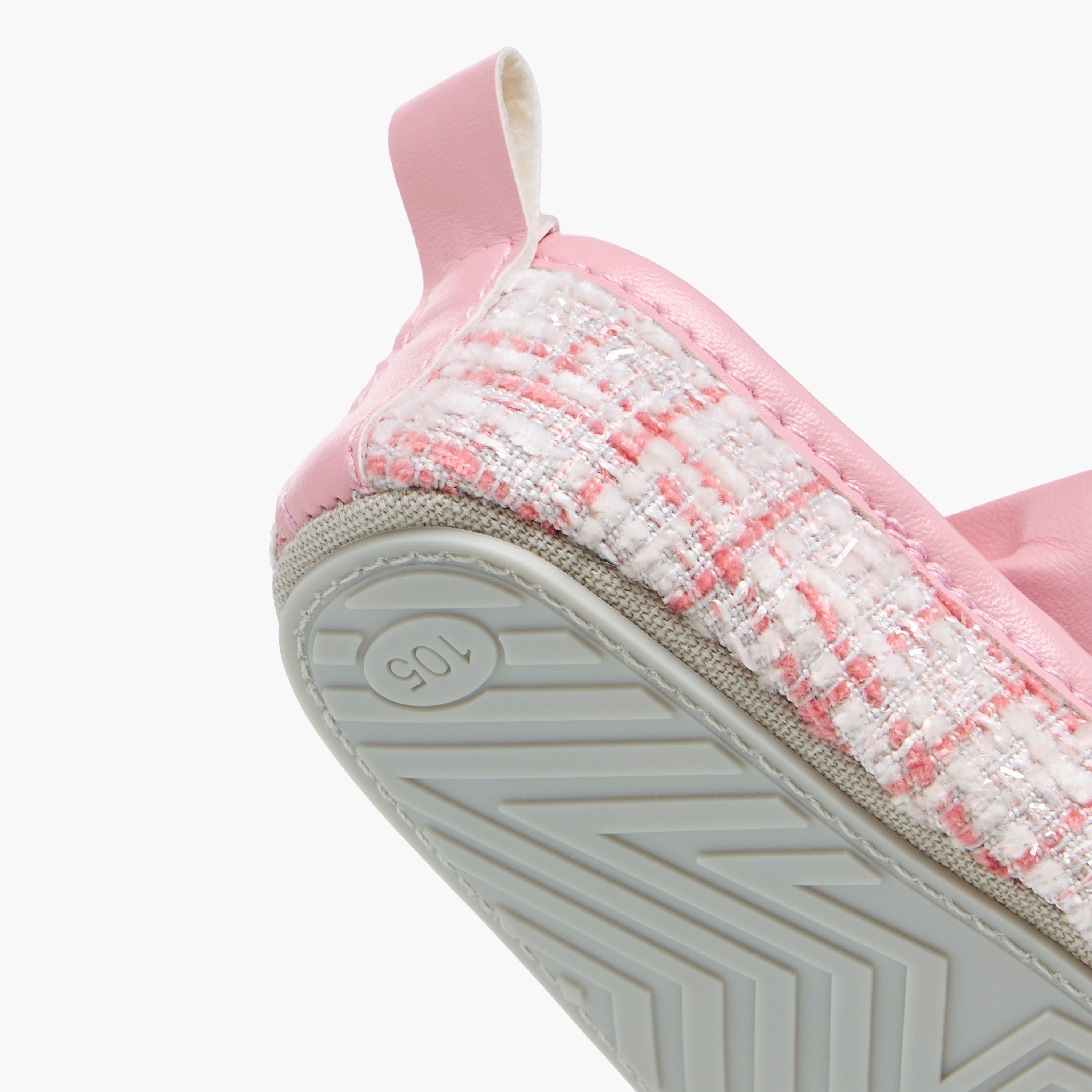 بوت بناتي بوليستر بطبعات كاروهات من جيجلز-baby-girls-shoes-closedshoes-image-1