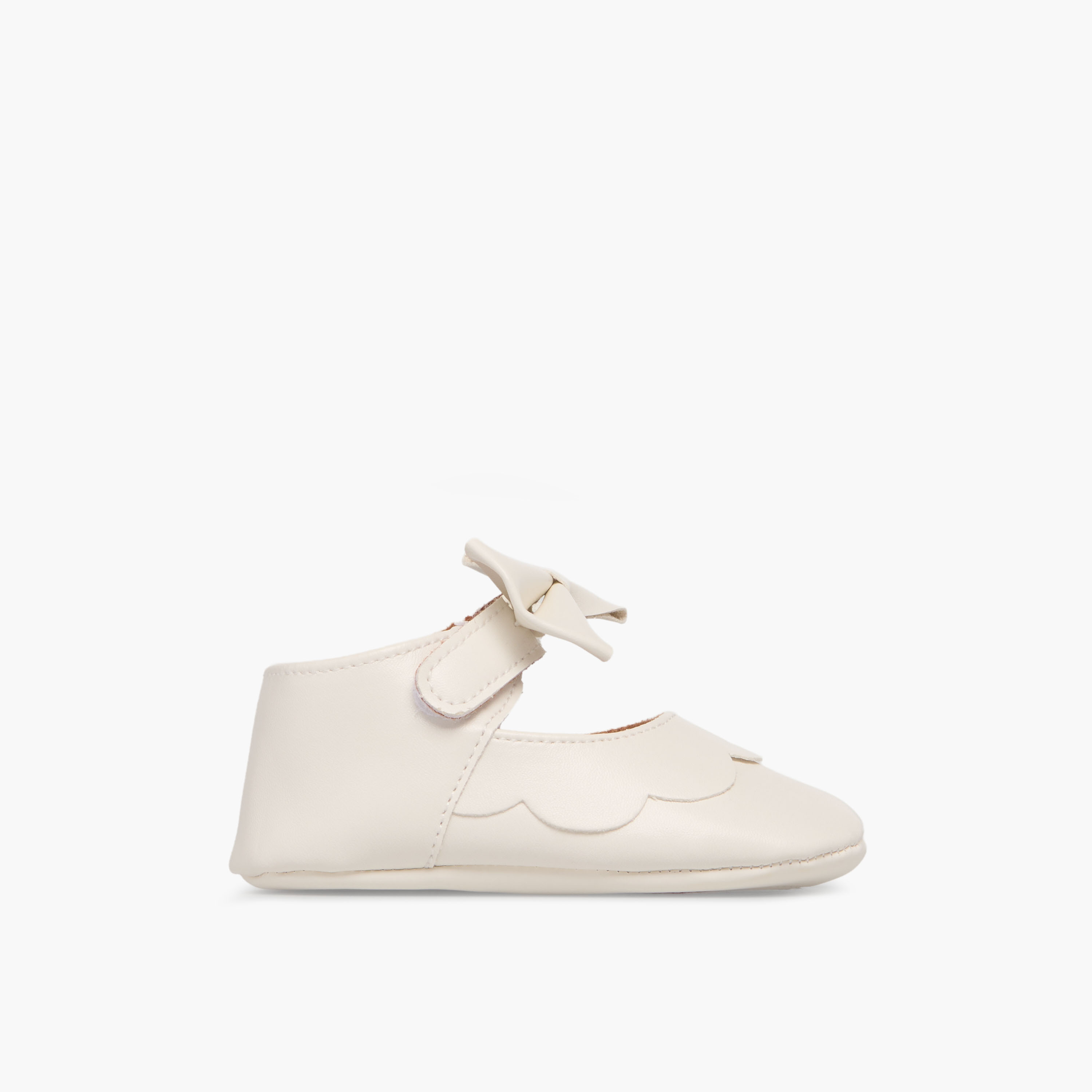 بوت مزين بفيونكة وشريط إغلاق لاصق من جونيورز-baby-girls-shoes-closedshoes-image-3