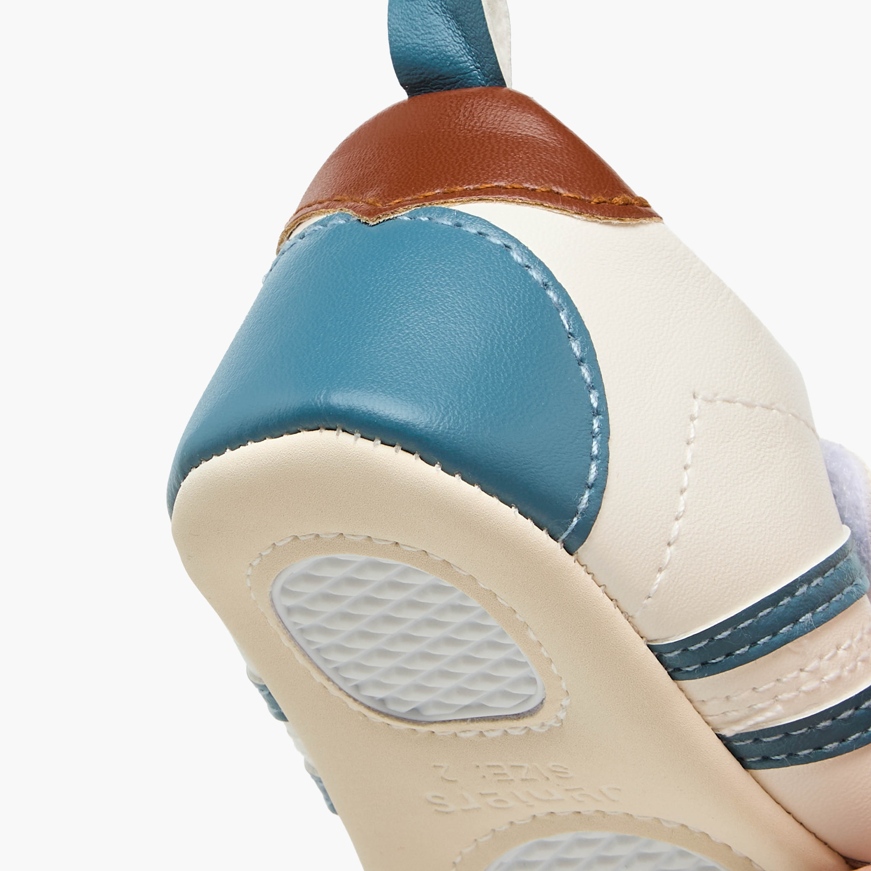 حذاء أطفال بشريط إغلاق لاصق من جونيورز-baby-boys-shoes-booties-image-1