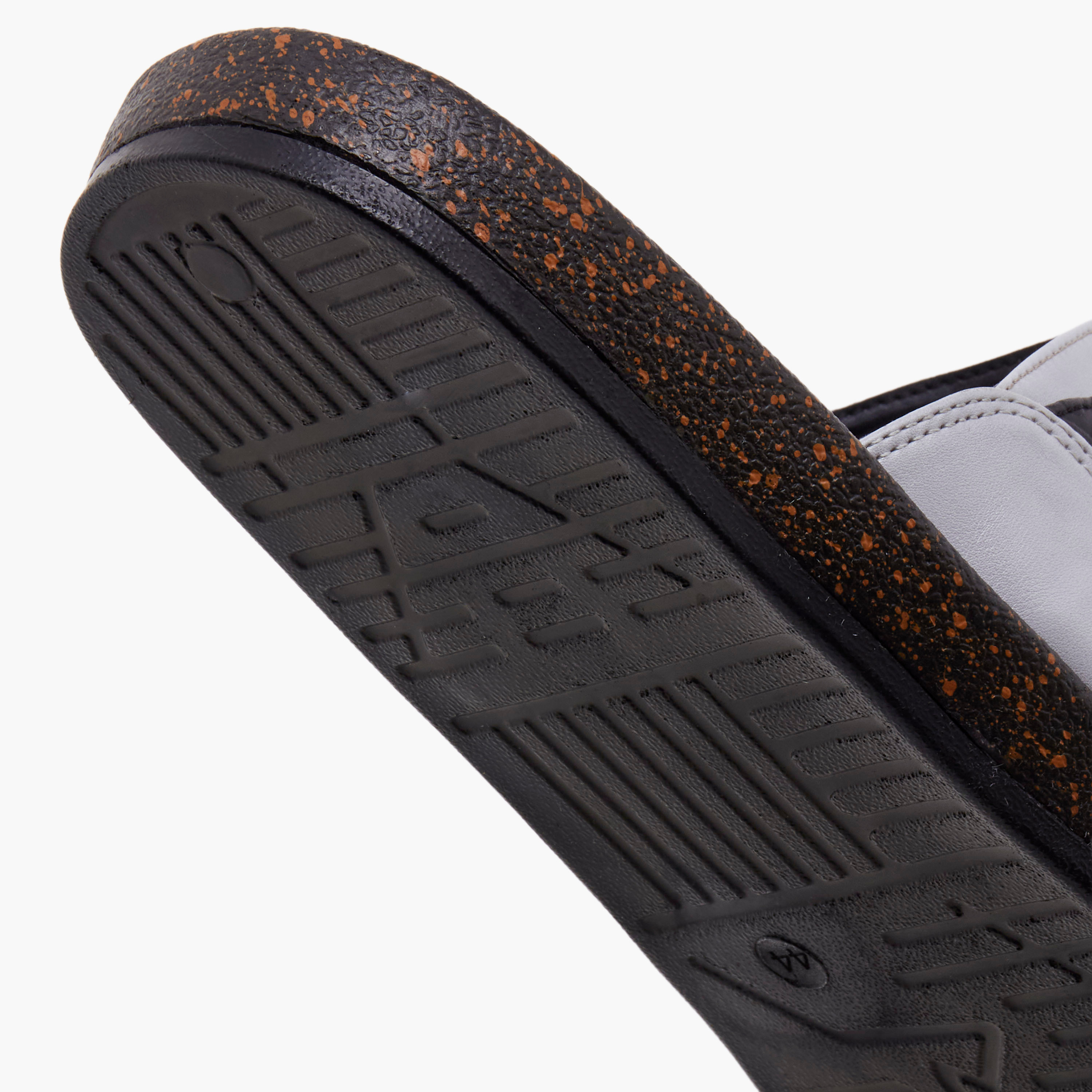 صندل عربي رجالي بتفاصيل حلقة إصبع من إل بي إل بواسطة شو إكسبريس-men-shoes-sandals-image-12