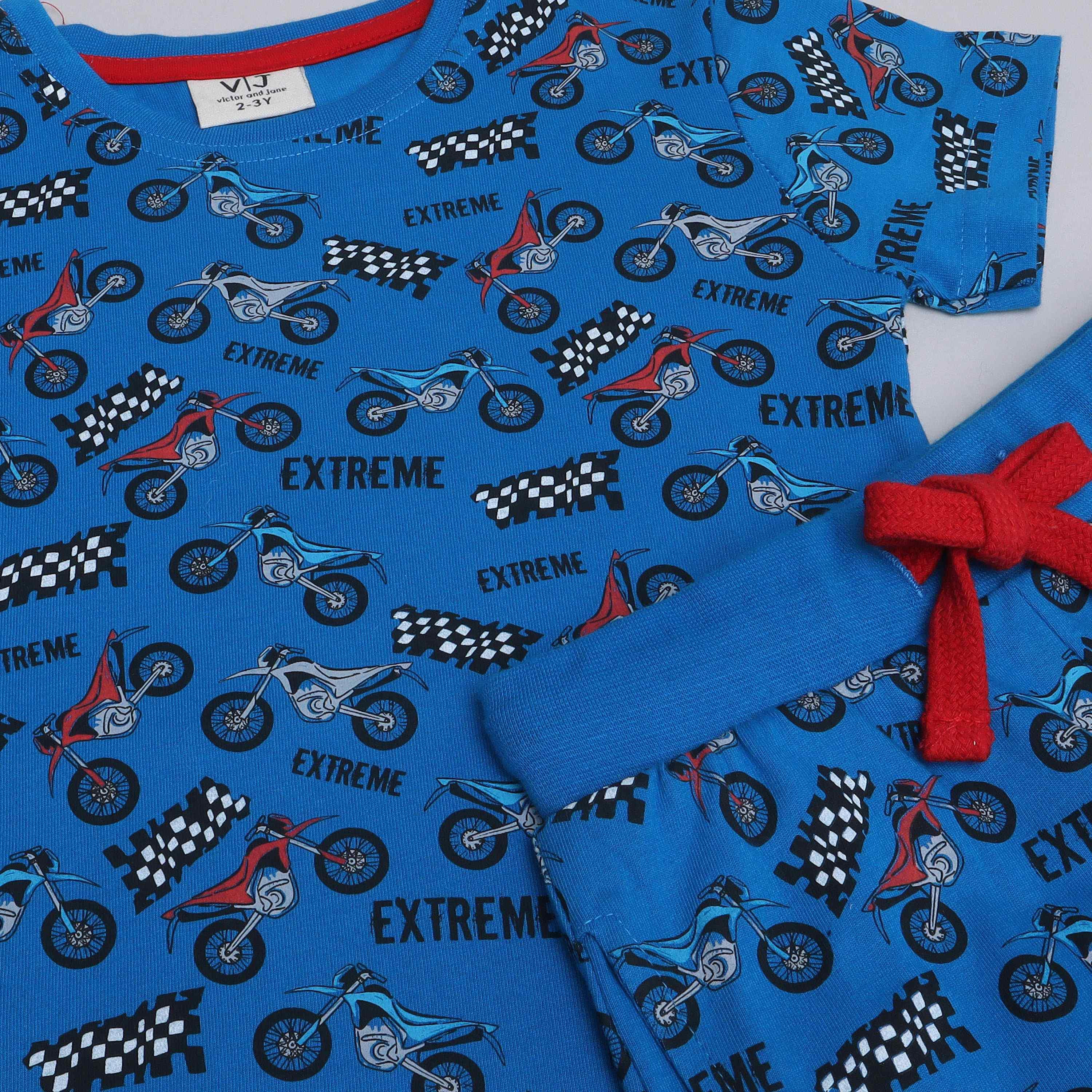 تي شيرت مطبوع بأكمام قصيرة مكون من قطعتين مع بنطال رياضي من فيكتور اند جين-boys-clothing-nightwear-image-2