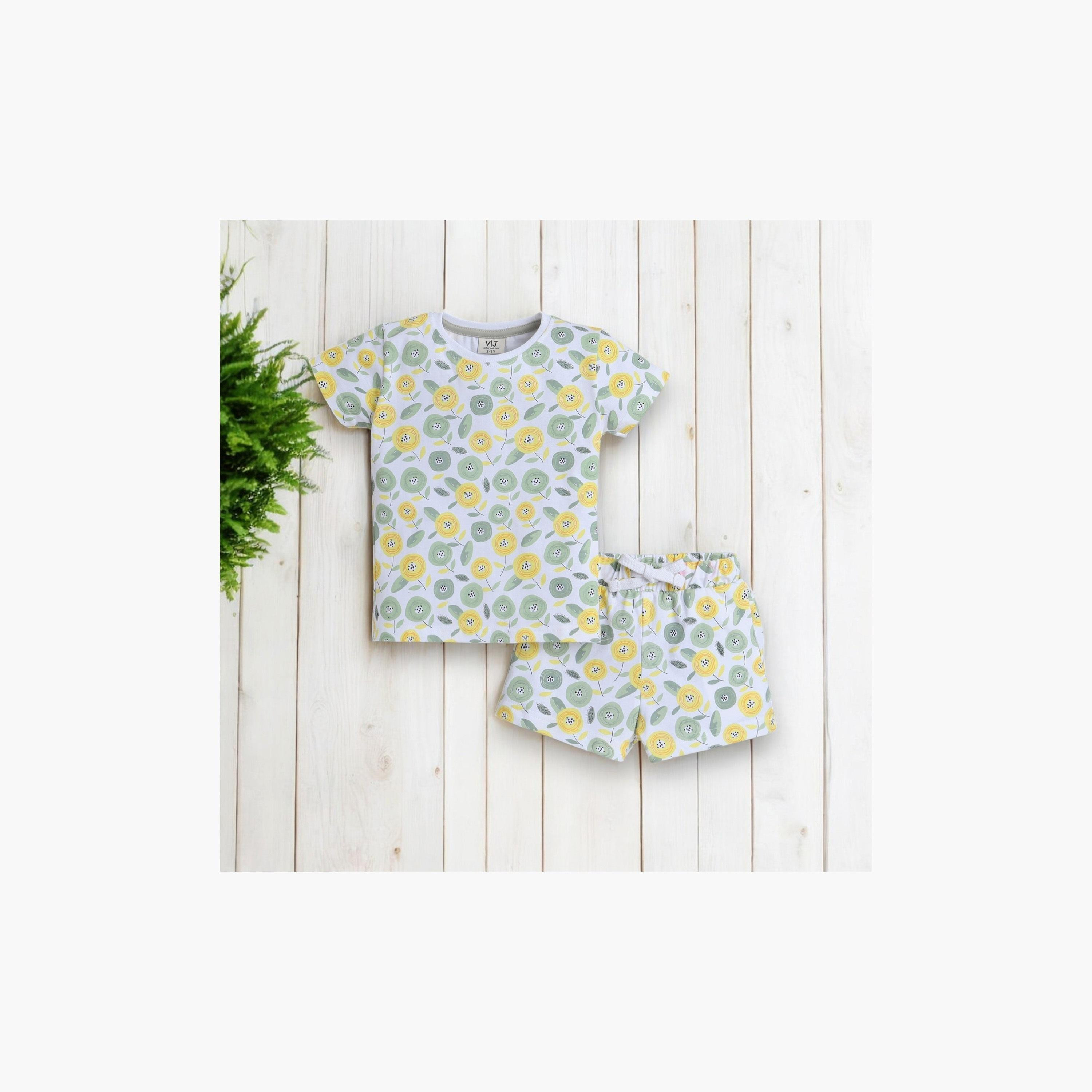 تي شيرت مطبوع بأكمام قصيرة مكون من قطعتين مع شورت من فيكتور اند جين-baby-girls-clothing-nightwear-pyjamasets-image-5