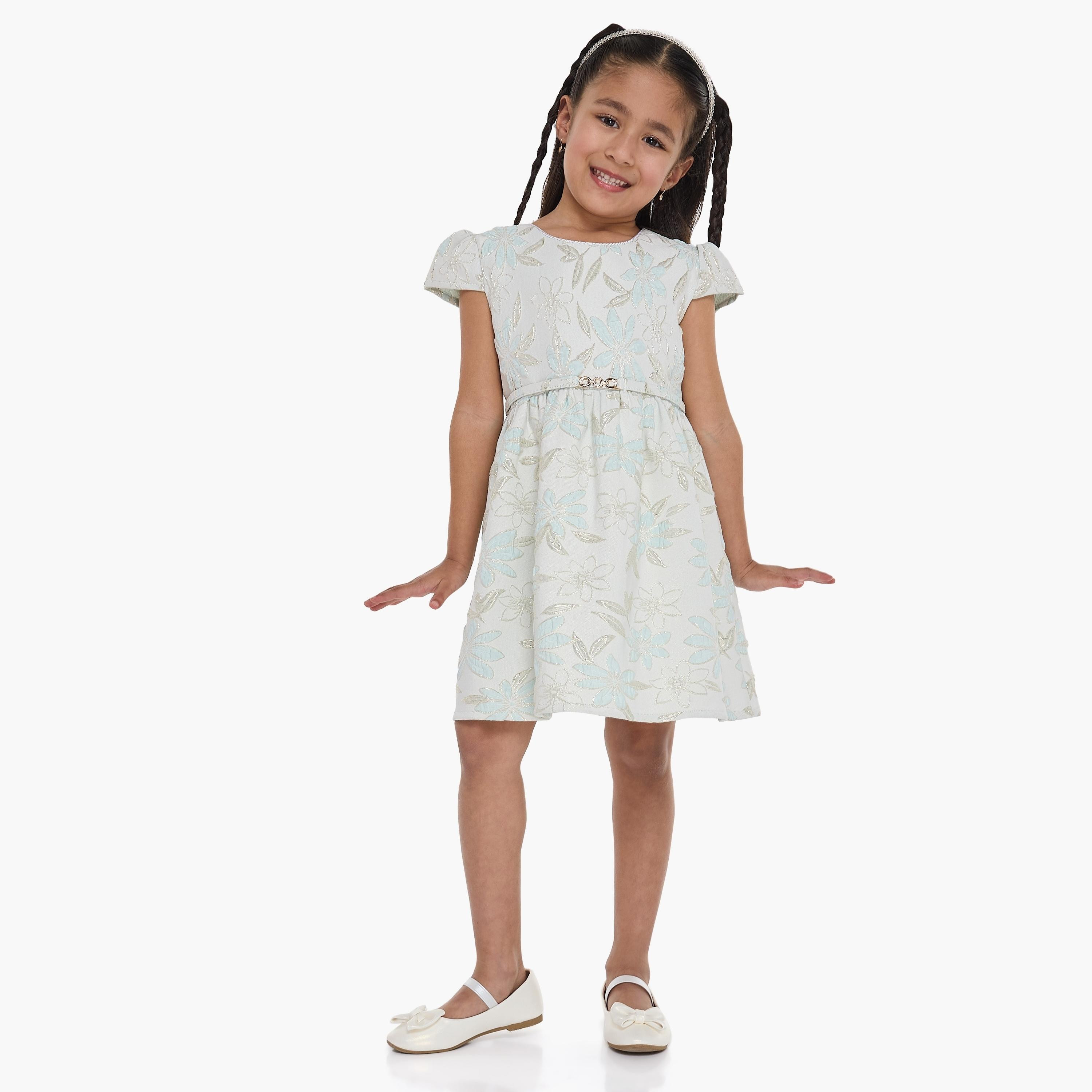 فستان بطبعة زهور وأكمام كاب من فيكتور اند جين-girls-clothing-dressesandjumpsuits-image-1