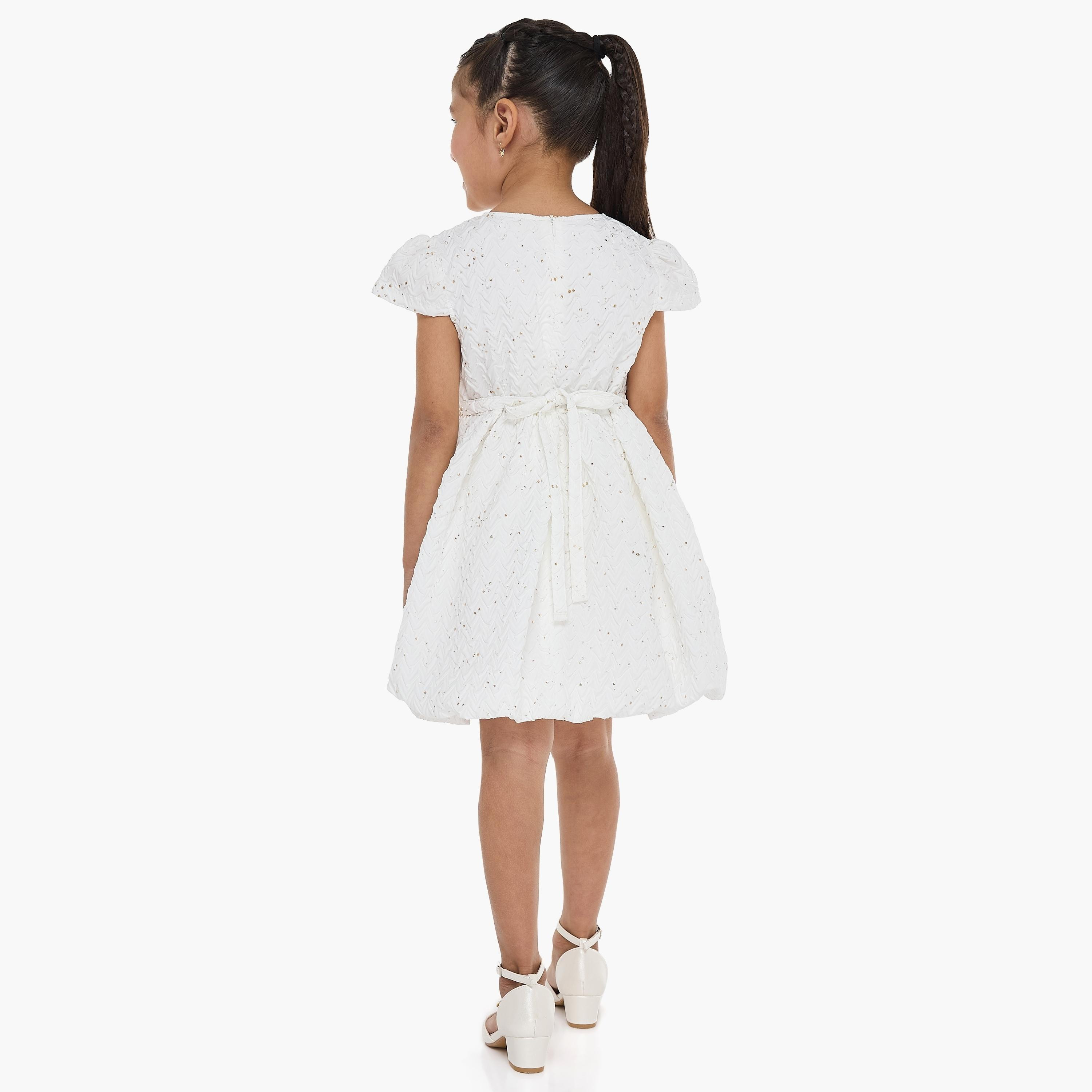 فستان مزين بأكمام كاب من فيكتور اند جين-girls-clothing-dressesandjumpsuits-image-4