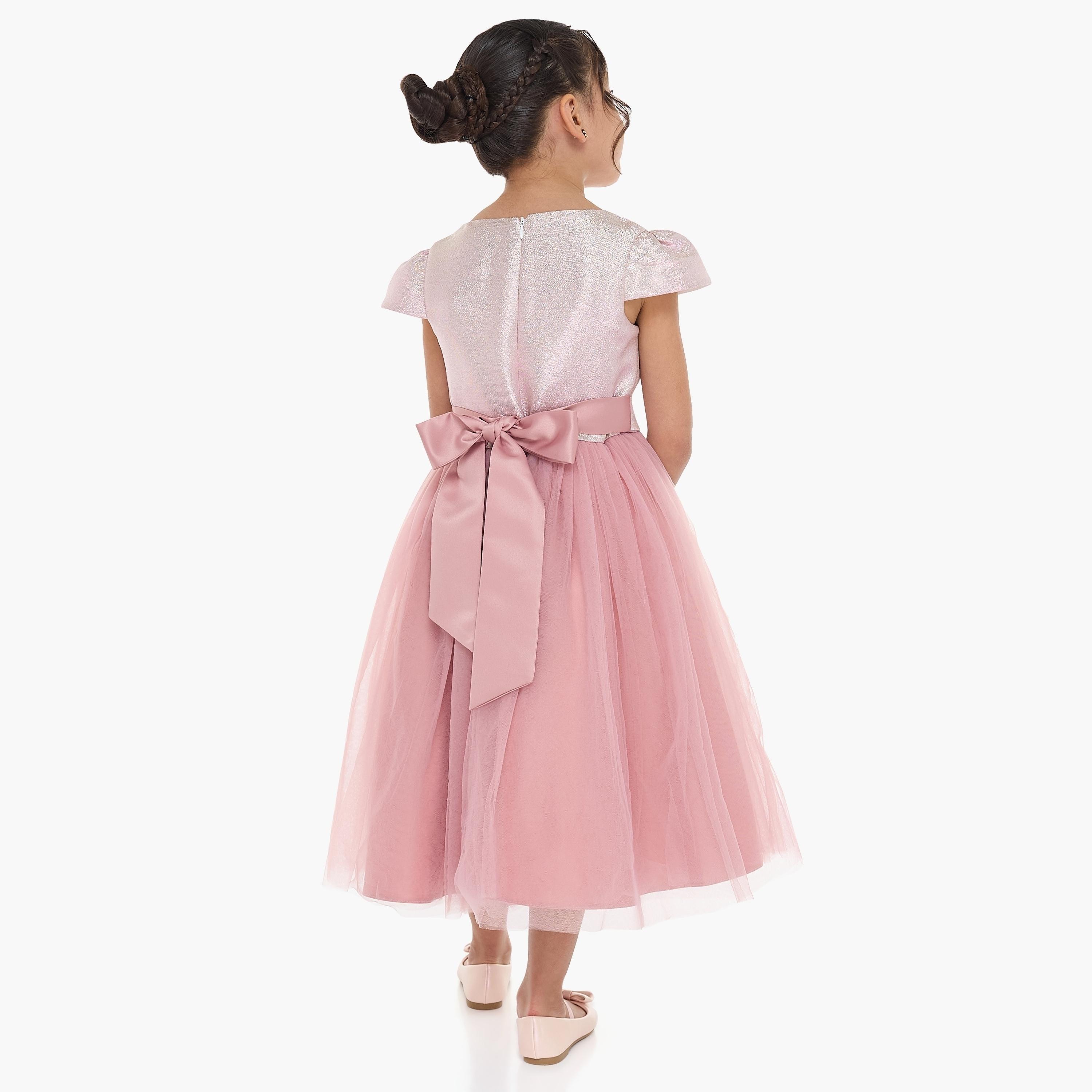 فستان بطبعة زهور وأكمام كاب من فيكتور اند جين-girls-clothing-dressesandjumpsuits-image-4