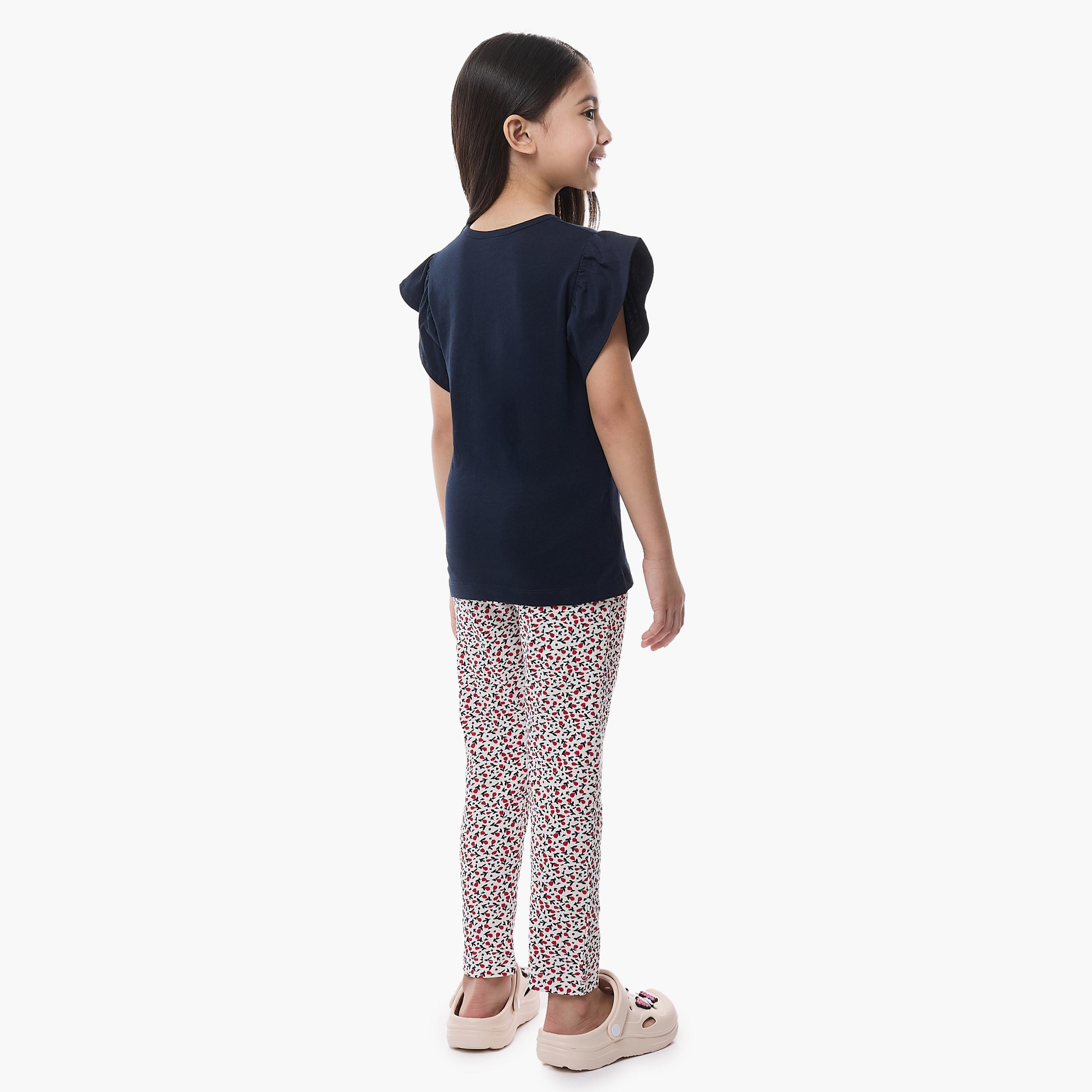 تي شيرت مطبوع بأكمام كاب مع بيجاما من قطعتين من فيكتور اند جين-girls-clothing-nightwear-image-5