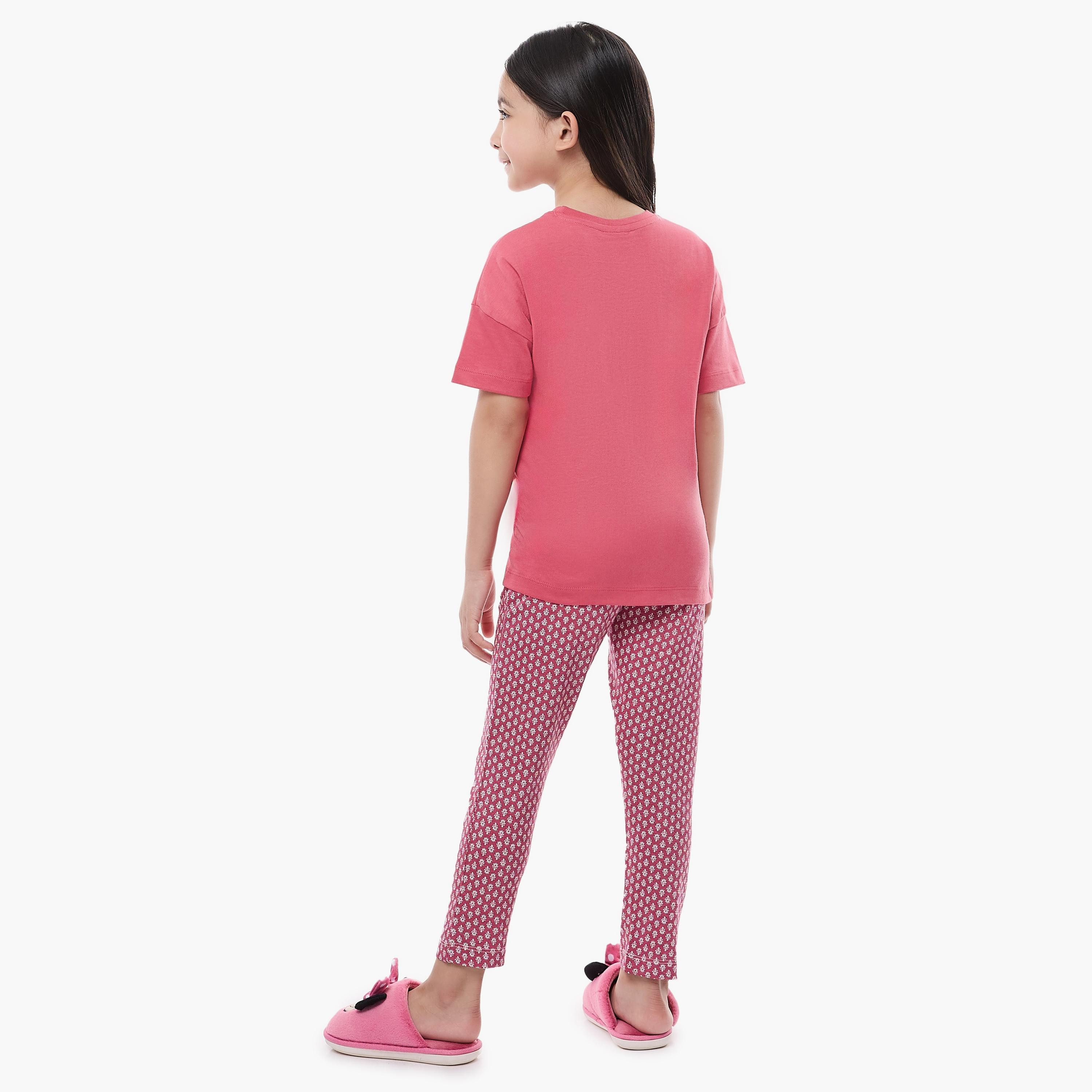 تي شيرت مطبوع بأكمام قصيرة مع بيجاما من قطعتين من فيكتور اند جين-baby-girls-clothing-nightwear-pyjamasets-image-2