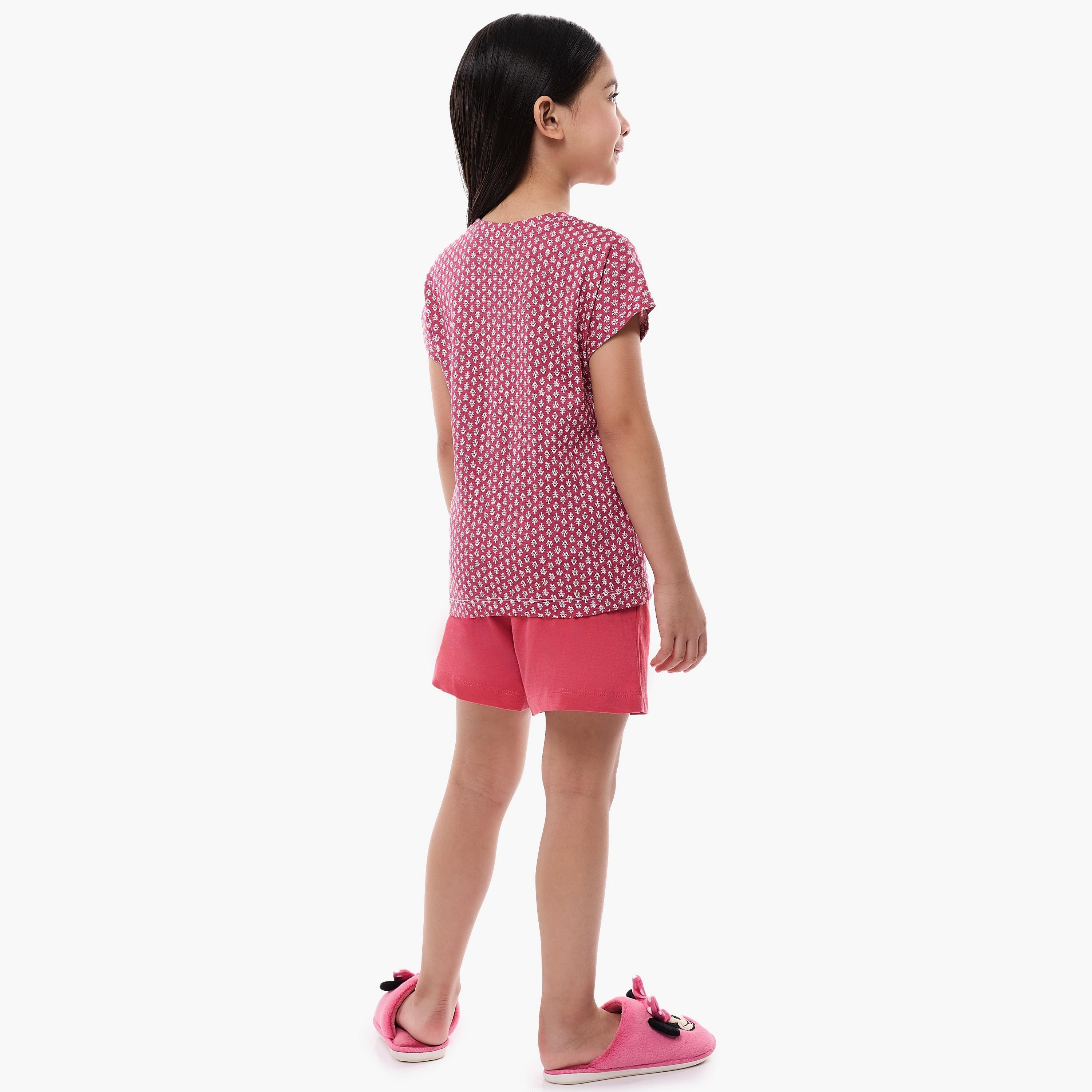 تي شيرت مطبوع بأكمام قصيرة مع شورت من قطعتين من فيكتور اند جين-girls-clothing-nightwear-image-2