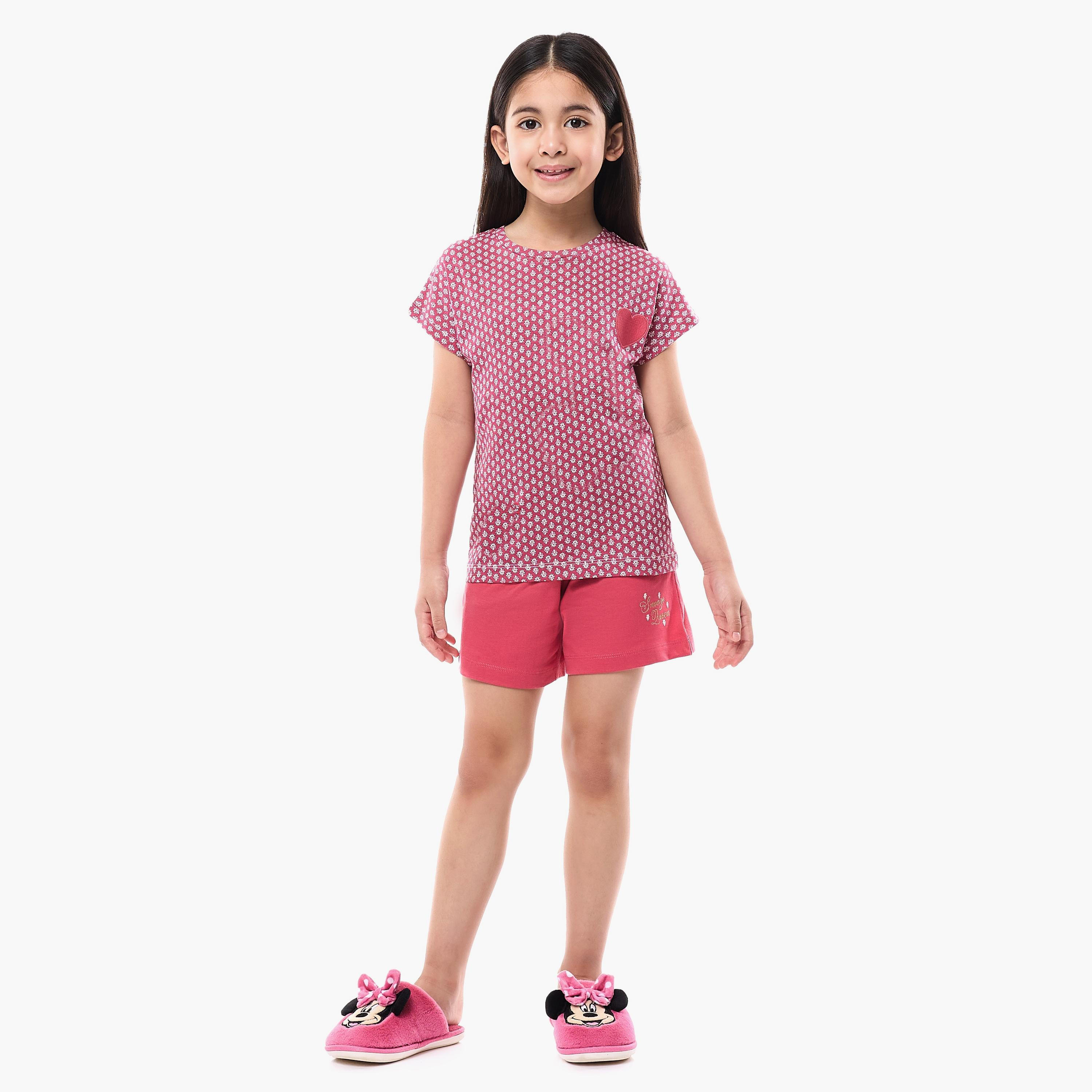 تي شيرت مطبوع بأكمام قصيرة مع شورت من قطعتين من فيكتور اند جين-girls-clothing-nightwear-image-5