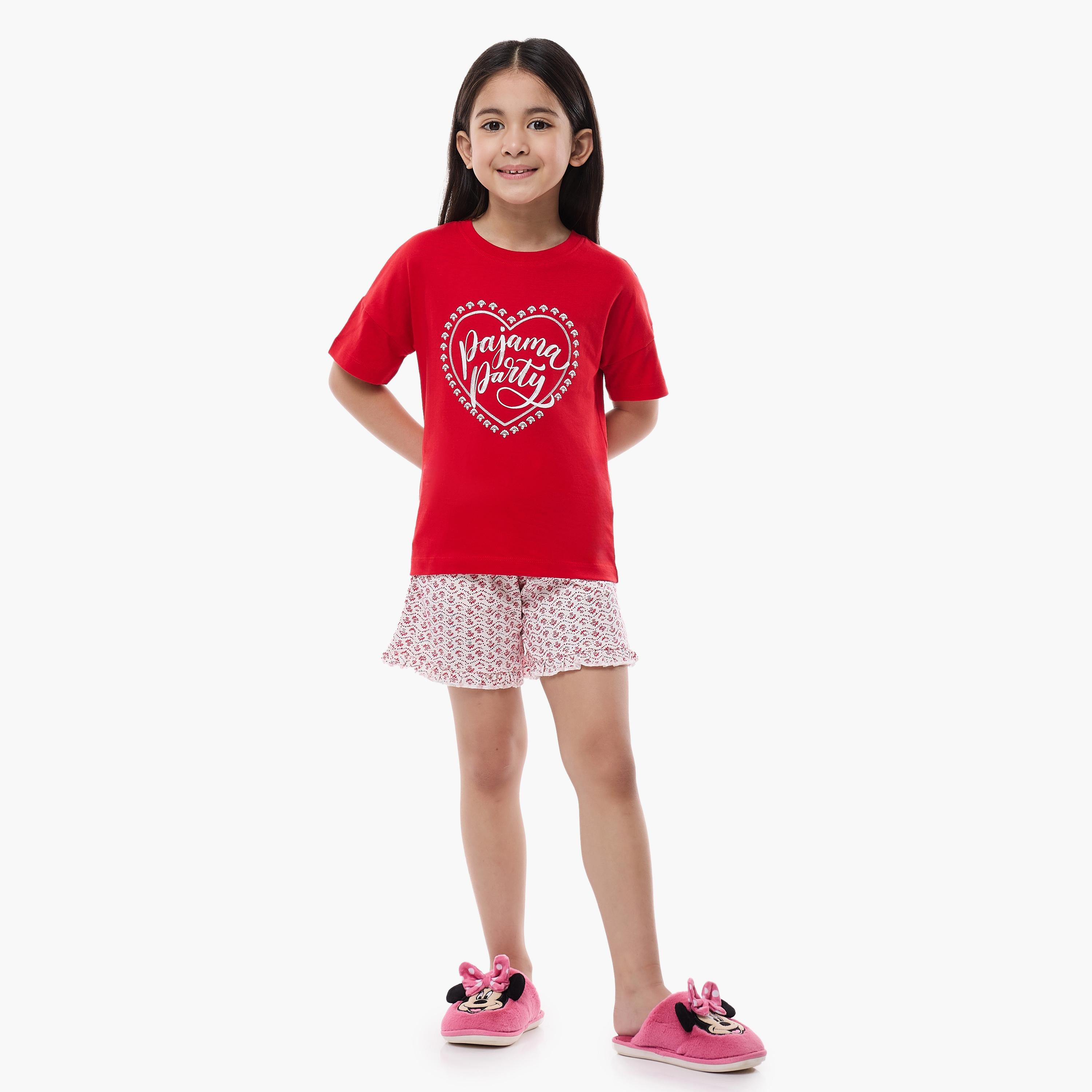 تي شيرت مطبوع بأكمام قصيرة مع شورت من قطعتين من فيكتور اند جين-girls-clothing-nightwear-image-1