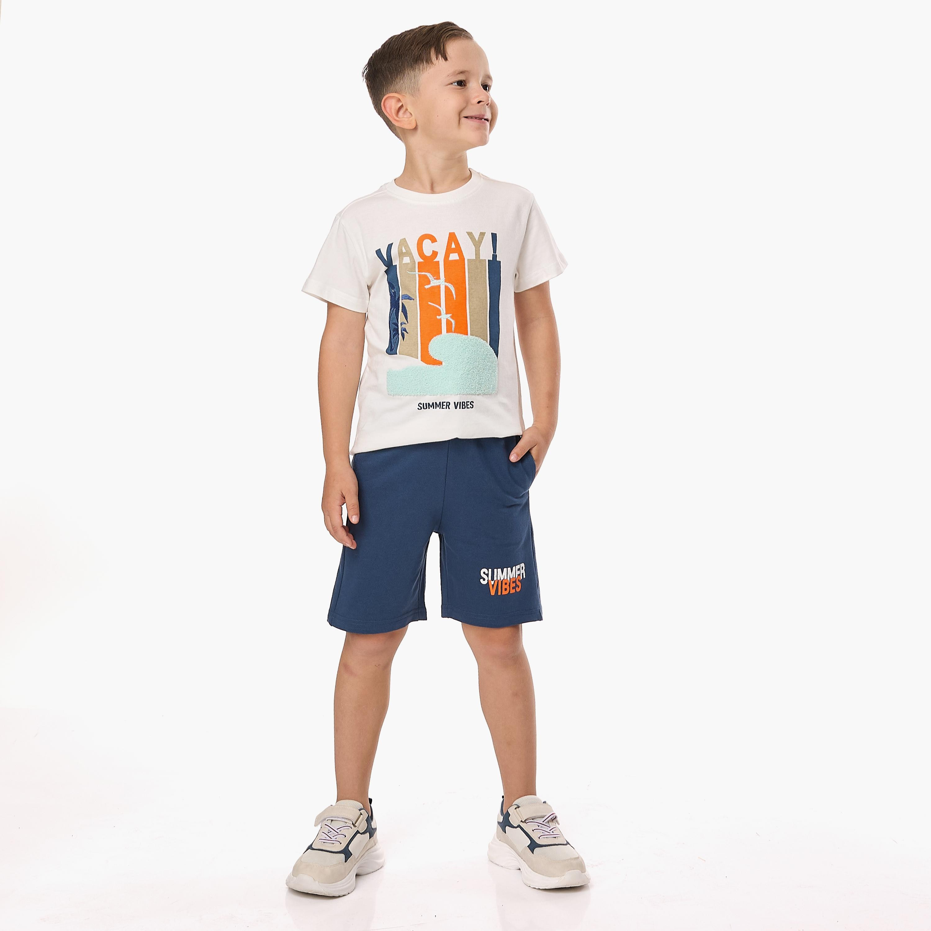 تي شيرت مطبوع بأكمام قصيرة مع شورت من قطعتين من فيكتور اند جين-boys-clothing-setsandcoords-image-5