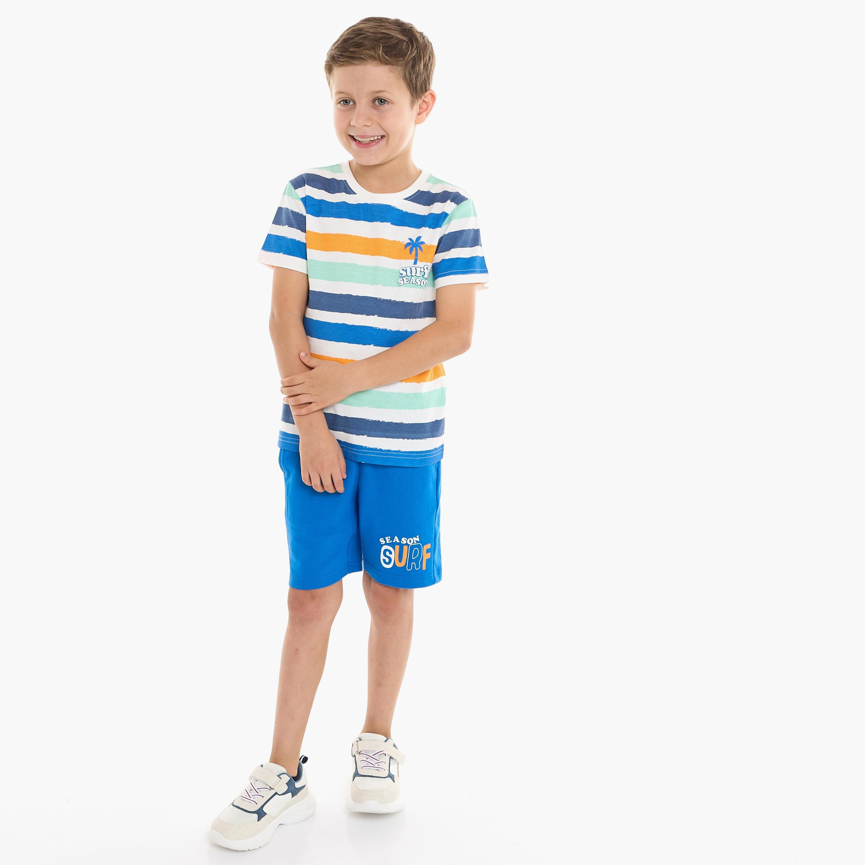 تي شيرت مخطط بأكمام قصيرة مع شورت من قطعتين من فيكتور اند جين-boys-clothing-setsandcoords-image-2