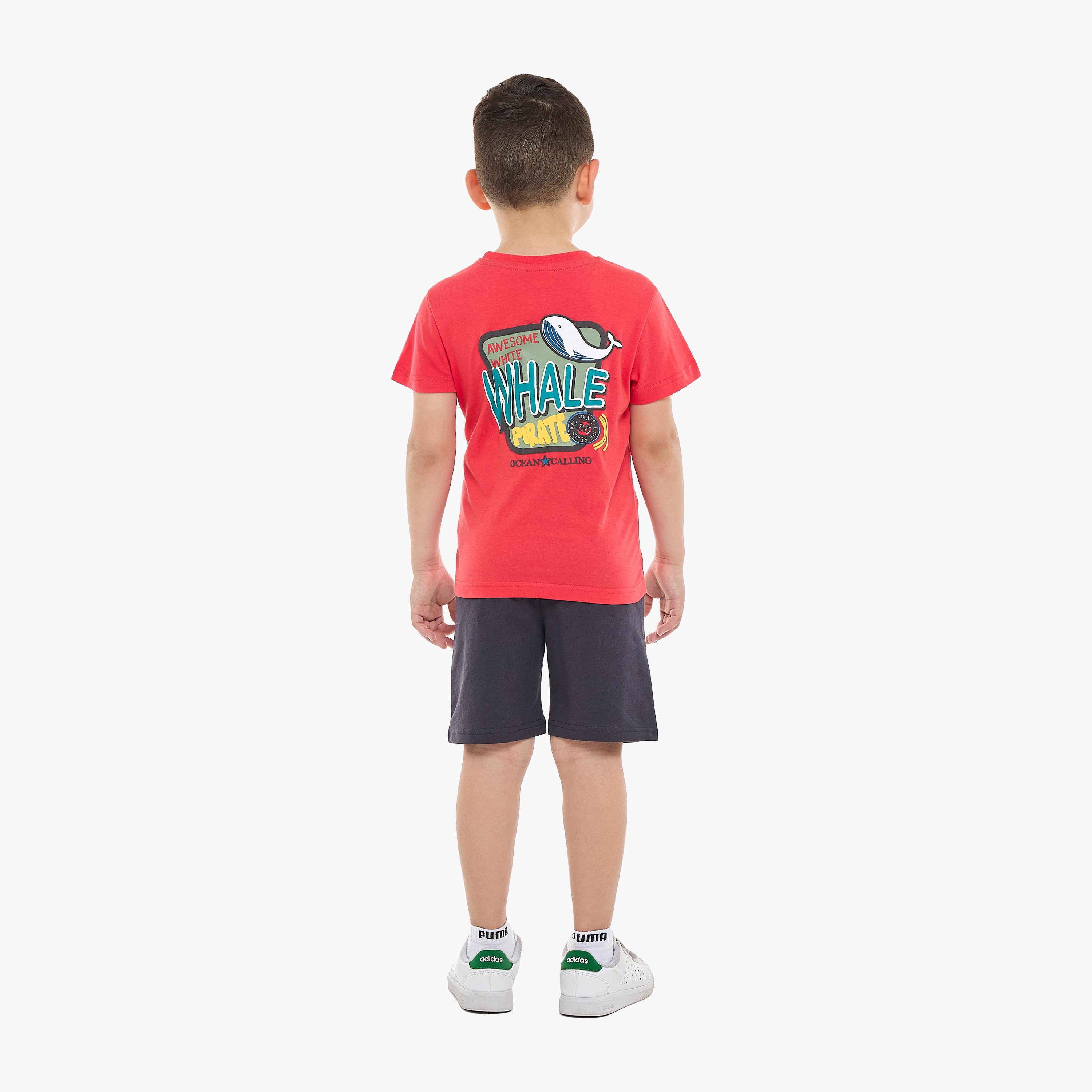 تي شيرت وشورت مطبوعان بجيوب من فيكتور آند جين - مرجاني ورمادي غامق-boys-clothing-setsandcoords-image-3