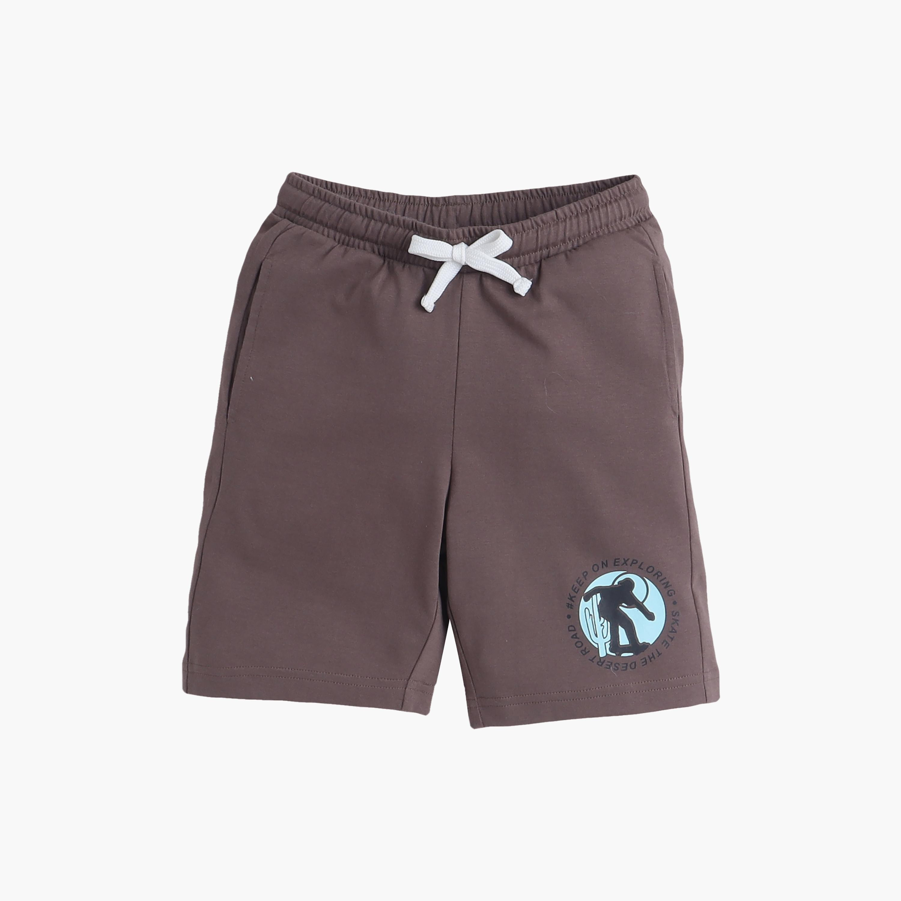 تي شيرت مطبوع بأكمام قصيرة مع شورت من قطعتين من فيكتور اند جين-boys-clothing-setsandcoords-image-4