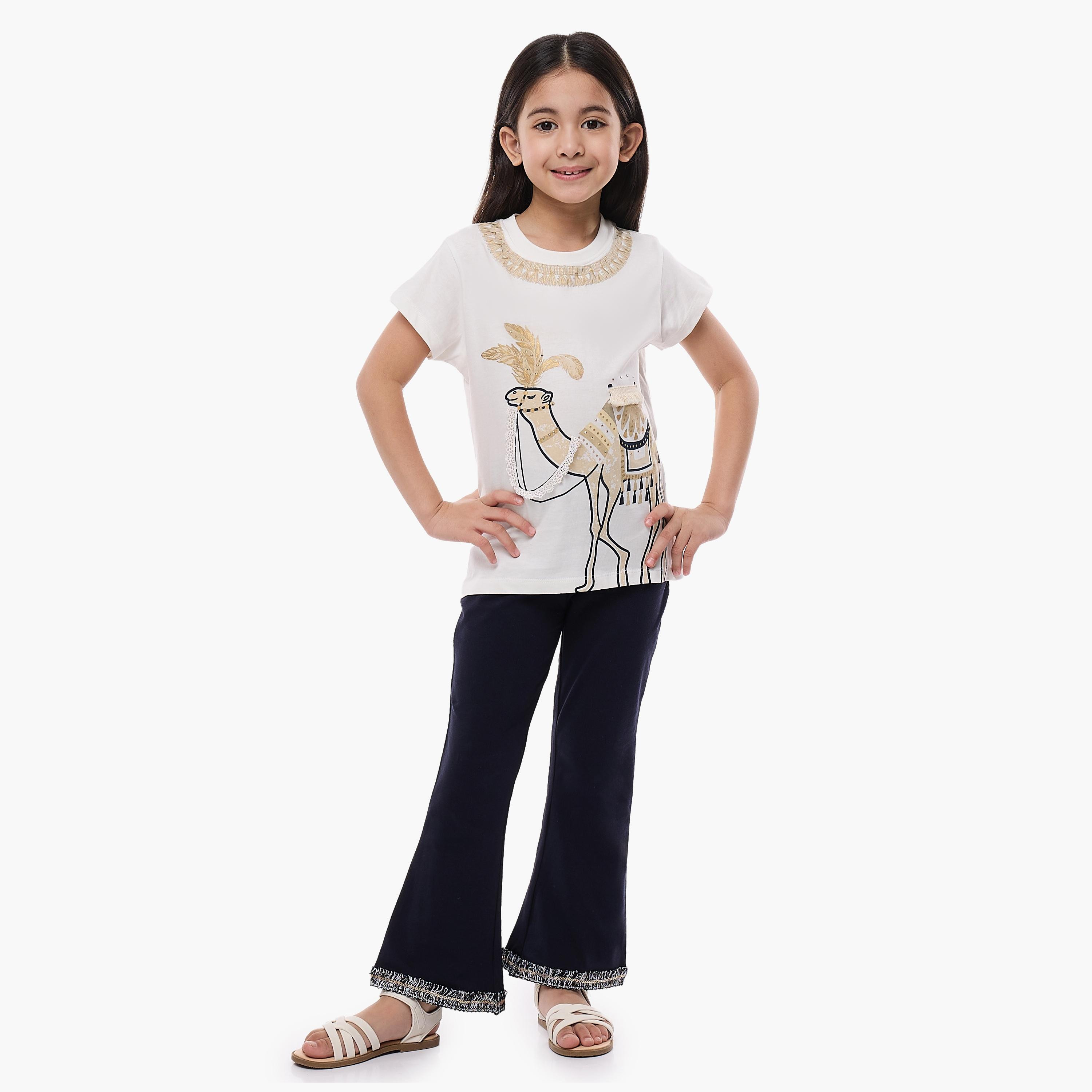 تي شيرت مطبوع بأكمام قصيرة من قطعتين مع بنطال ضيق من فيكتور اند جين-girls-clothing-setsandcoords-image-1