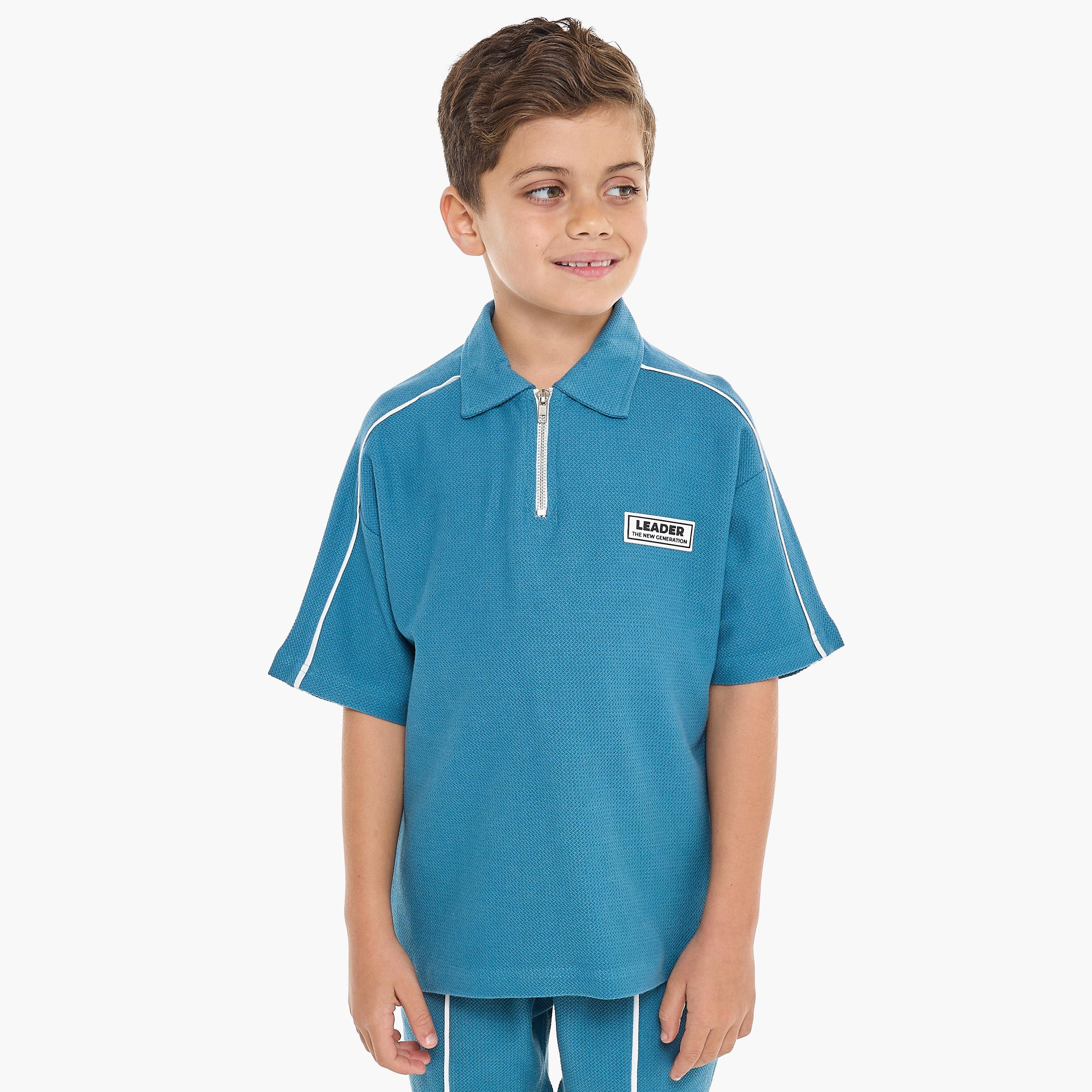 تي شيرت سادة بأكمام قصيرة مع شورت من قطعتين من فيكتور اند جين-boys-clothing-setsandcoords-image-3
