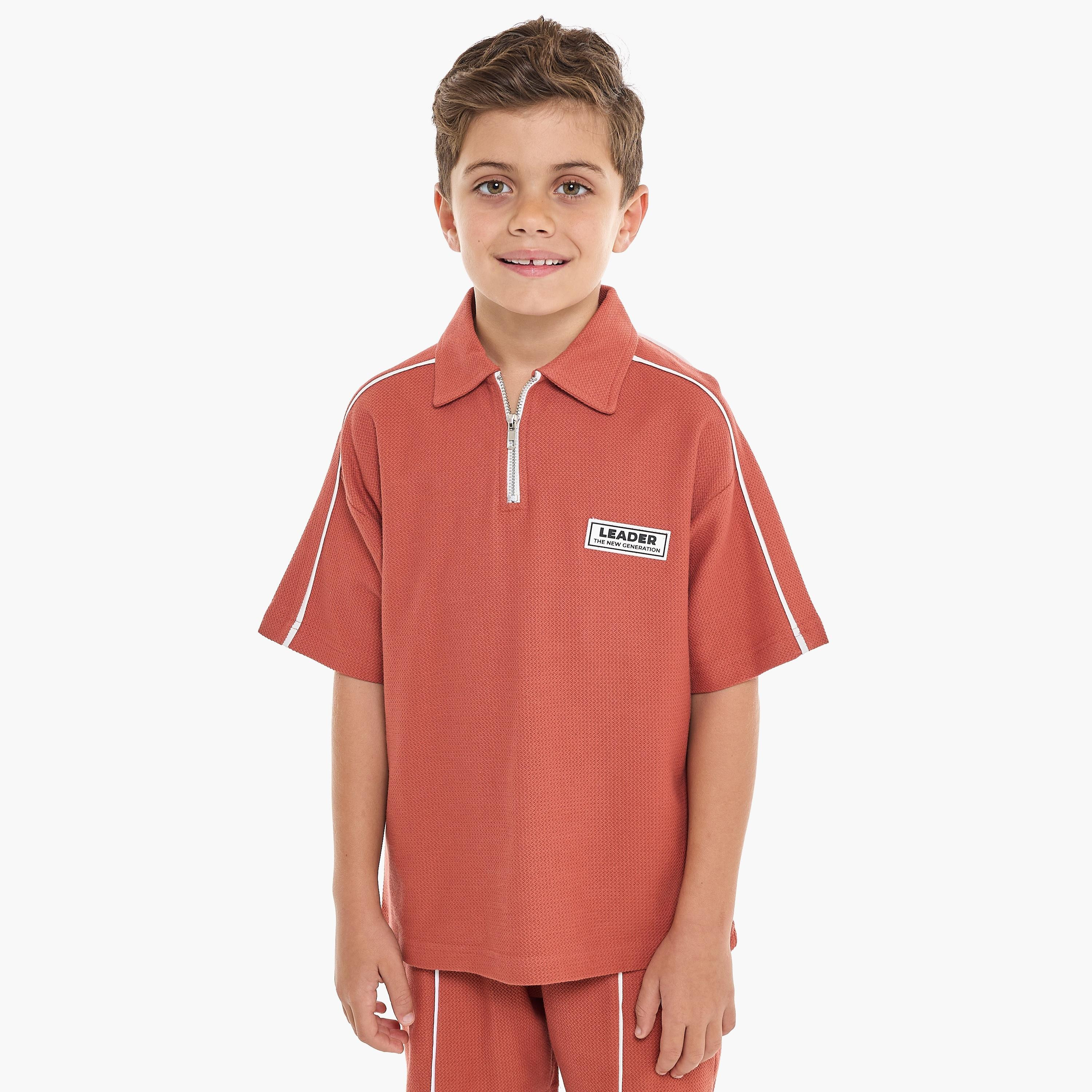 تي شيرت سادة بأكمام قصيرة مع شورت من قطعتين من فيكتور اند جين-boys-clothing-setsandcoords-image-3