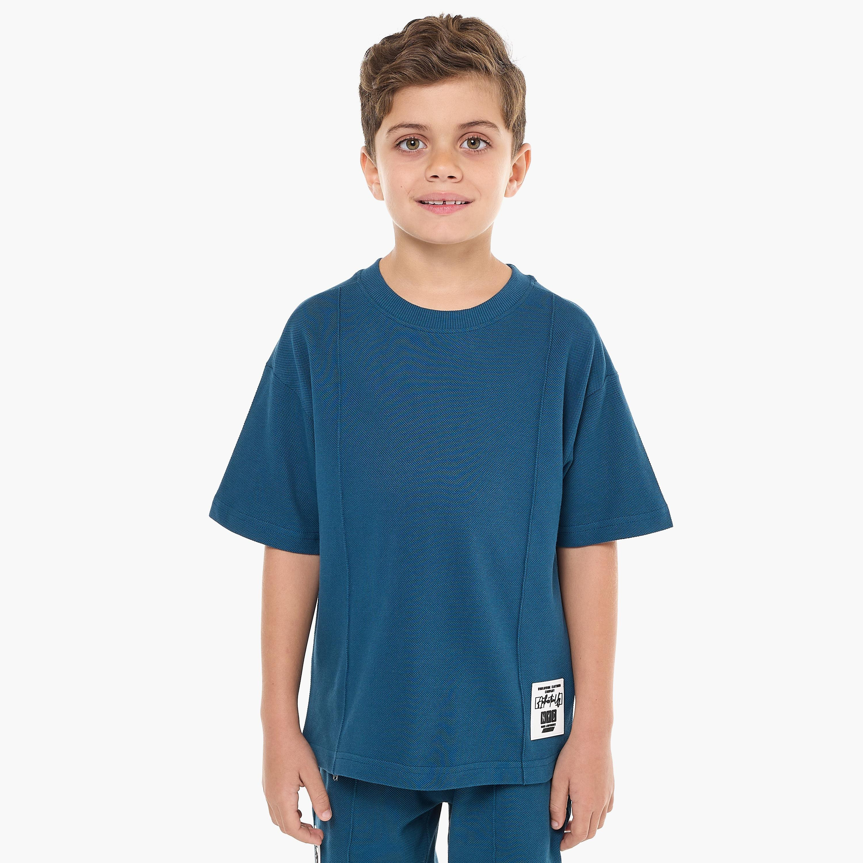 تي شيرت سادة بأكمام قصيرة مع شورت من قطعتين من فيكتور اند جين-boys-clothing-setsandcoords-image-3