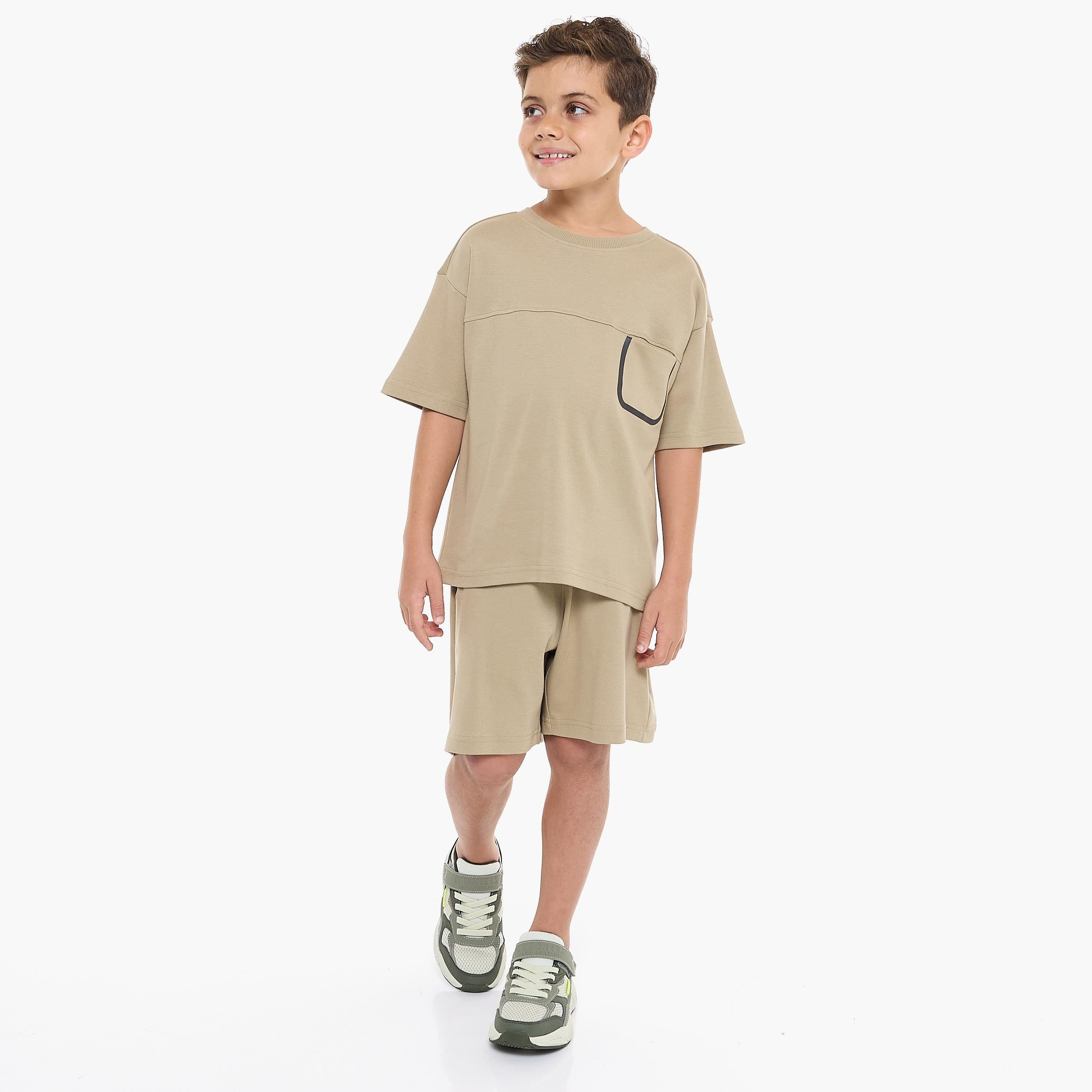 Victor and Jane 2-Piece Printed Short Sleeves T-Shirt with Shorts-boys-clothing-setsandcoords-image-6