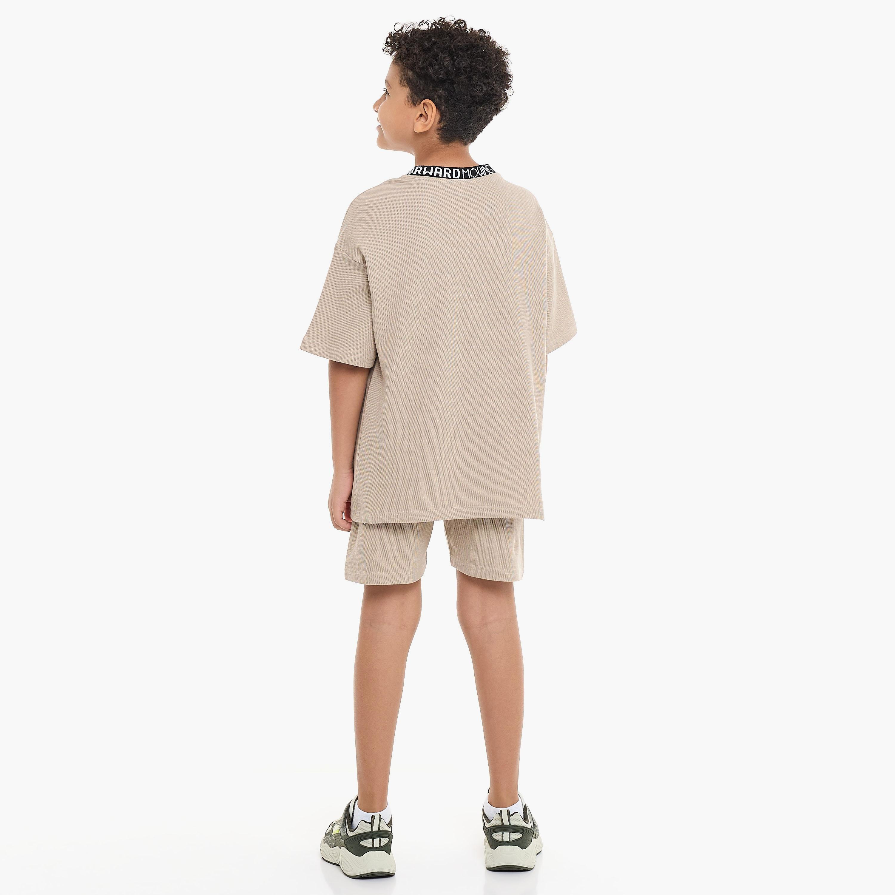 Victor and Jane 2-Piece Solid Short Sleeves T-Shirt with Shorts-boys-clothing-setsandcoords-image-2