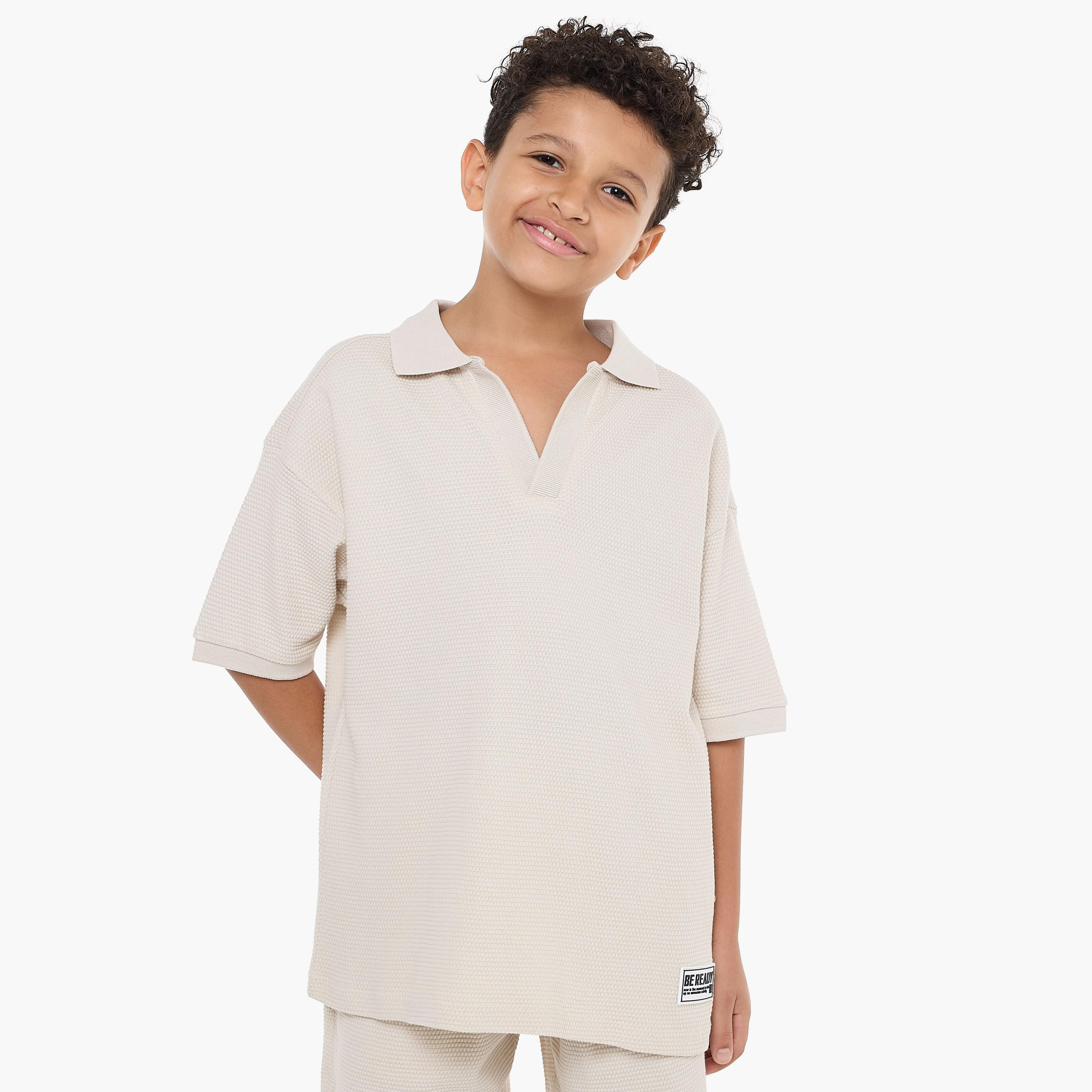 تي شيرت سادة بأكمام قصيرة مع شورت من قطعتين من فيكتور اند جين-boys-clothing-setsandcoords-image-3