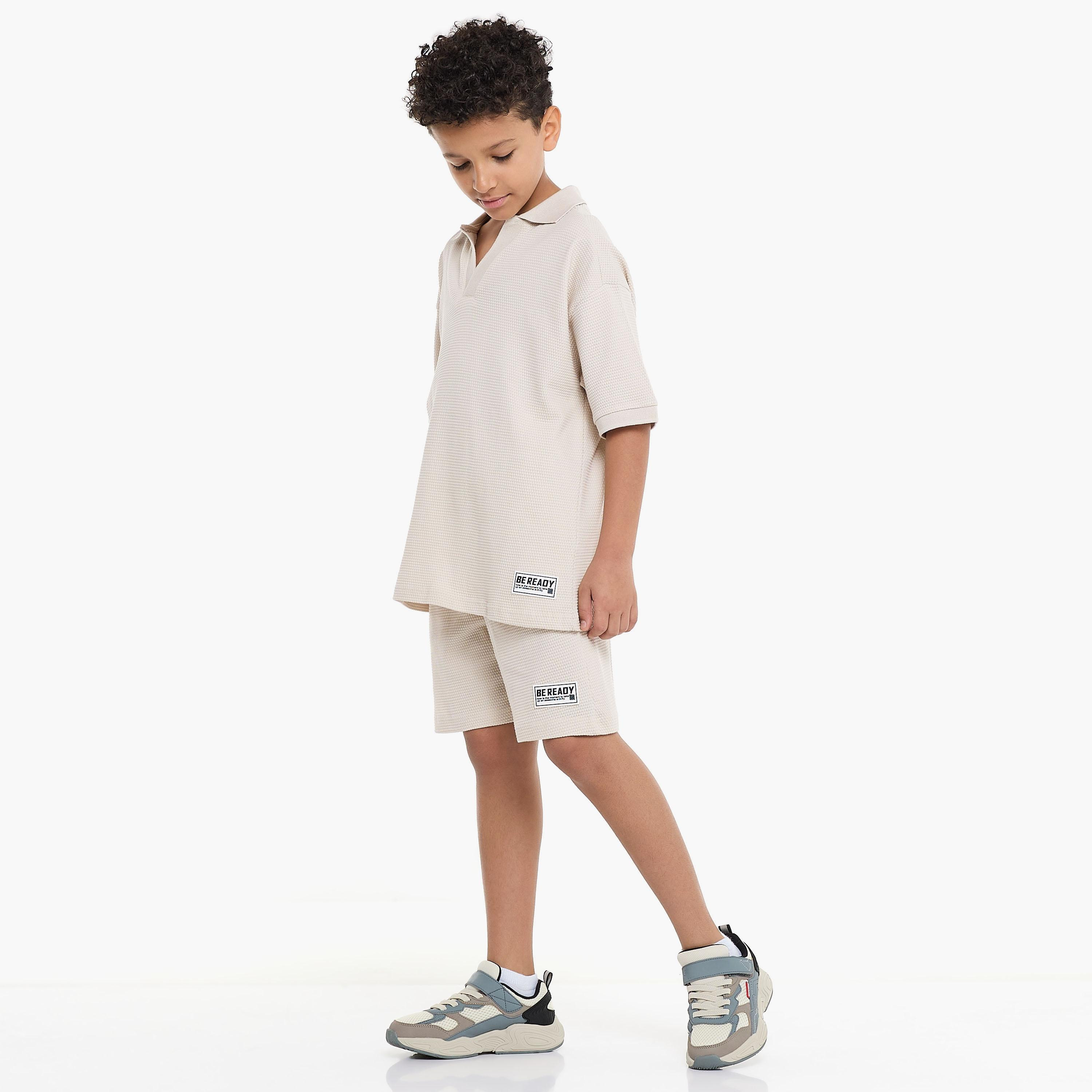 تي شيرت سادة بأكمام قصيرة مع شورت من قطعتين من فيكتور اند جين-boys-clothing-setsandcoords-image-5