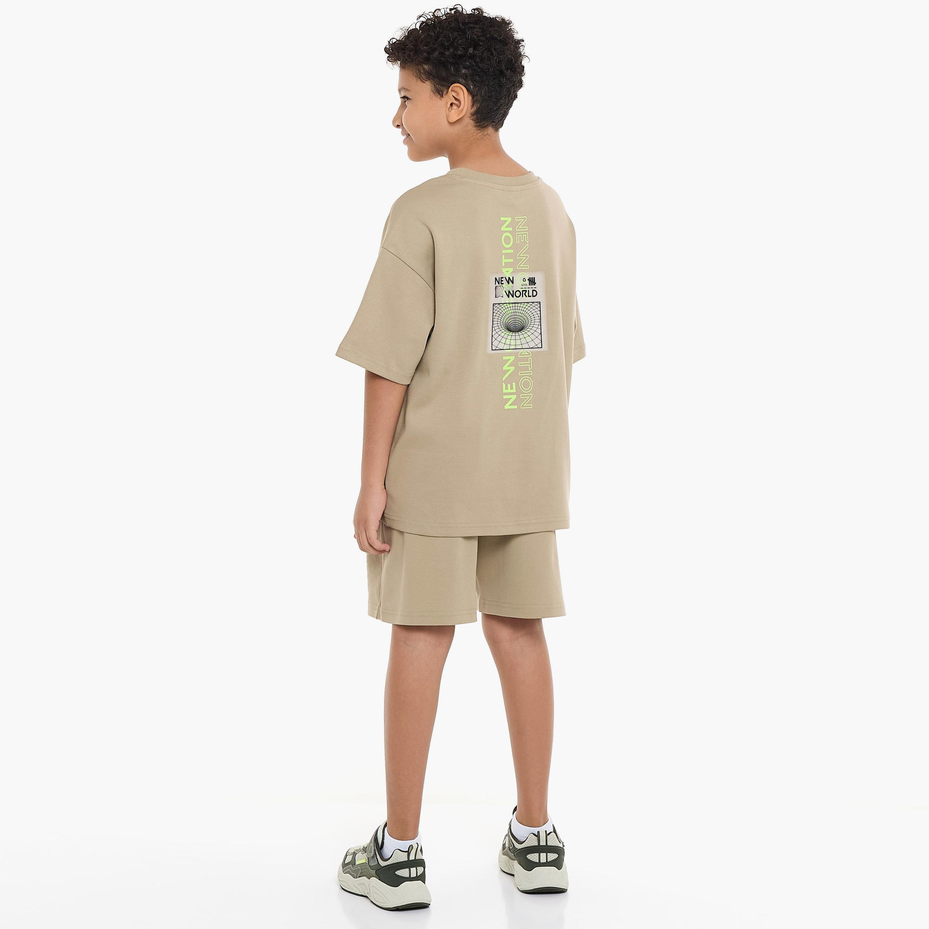 Victor and Jane 2-Piece Printed Short Sleeves T-Shirt with Shorts-boys-clothing-setsandcoords-image-2