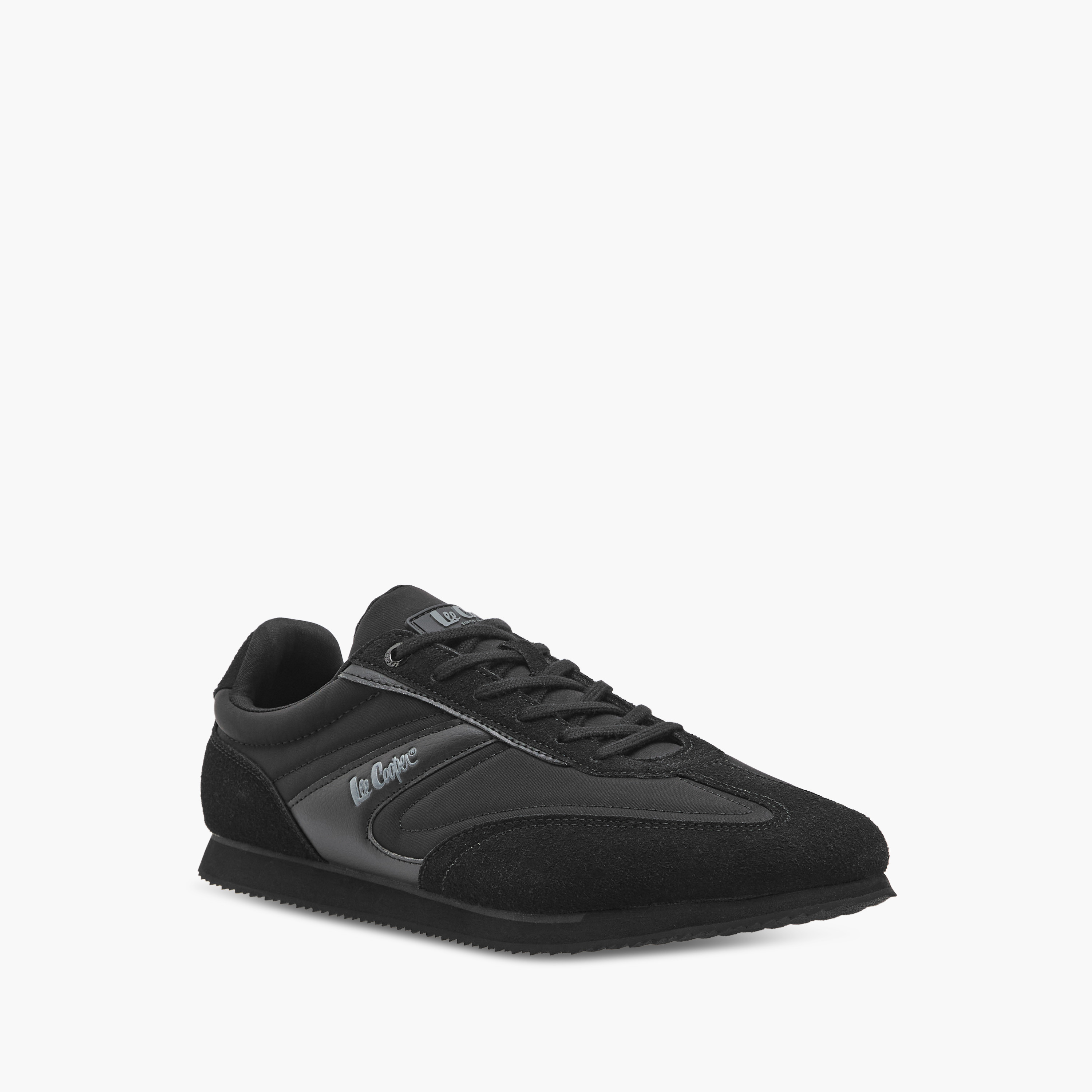 حذاء بقوالب ملونة ورباط إغلاق للرجال من لي كوبر-men-shoes-sneakers-image-7