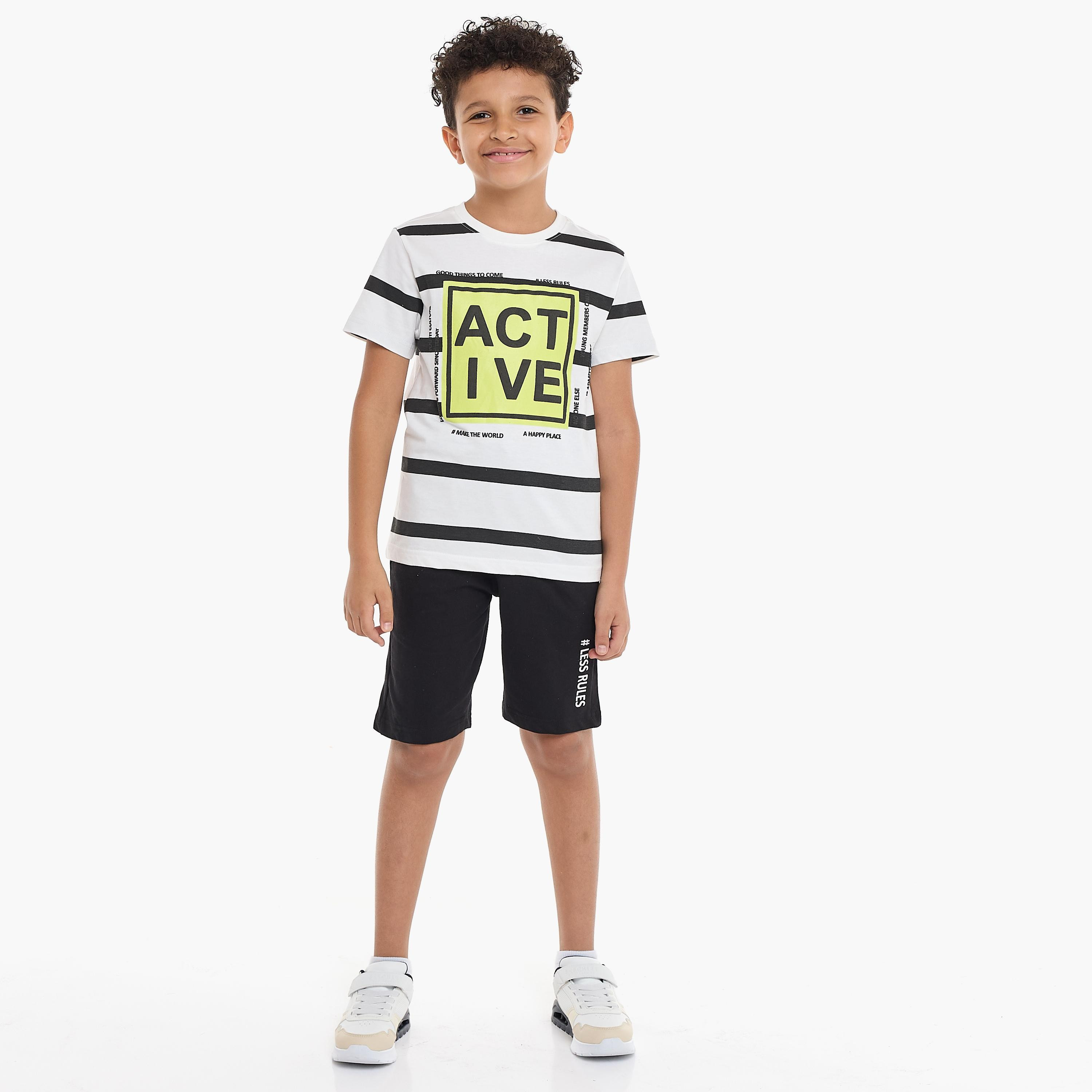 تي شيرت مخطط بأكمام قصيرة مع شورت من قطعتين من فيكتور اند جين-boys-clothing-setsandcoords-image-5