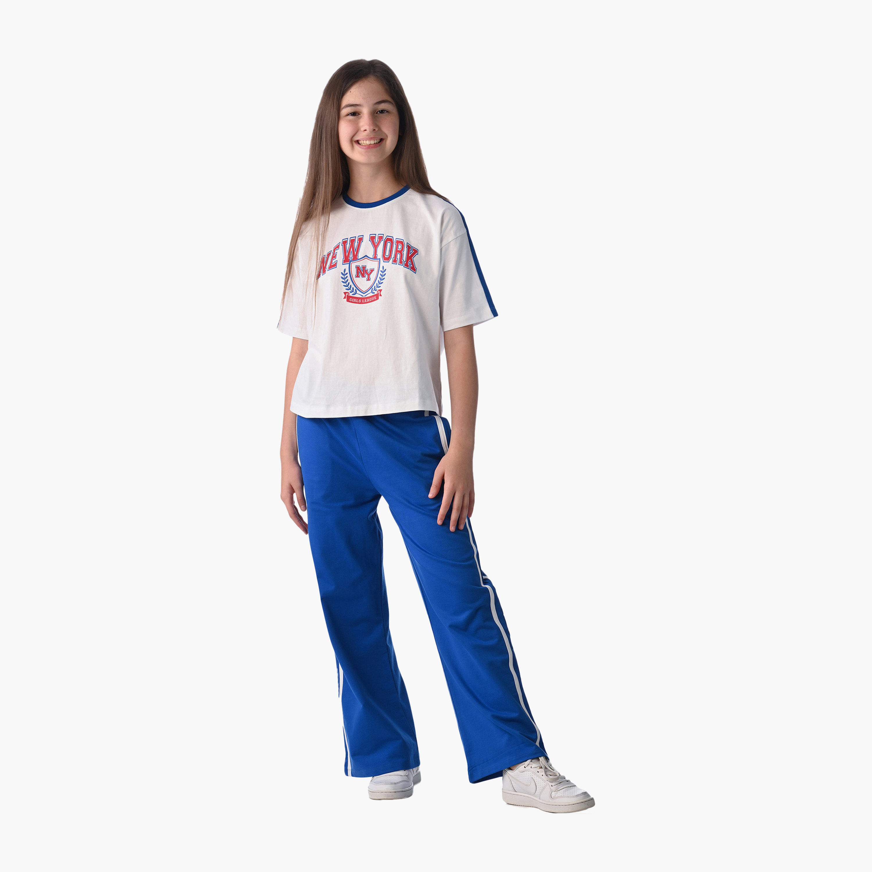 طقم بلوزة مطبوعة وبنطال واسع الساق من فيكتور آند جين - متعدد الألوان-girls-clothing-setsandcoords-image-1