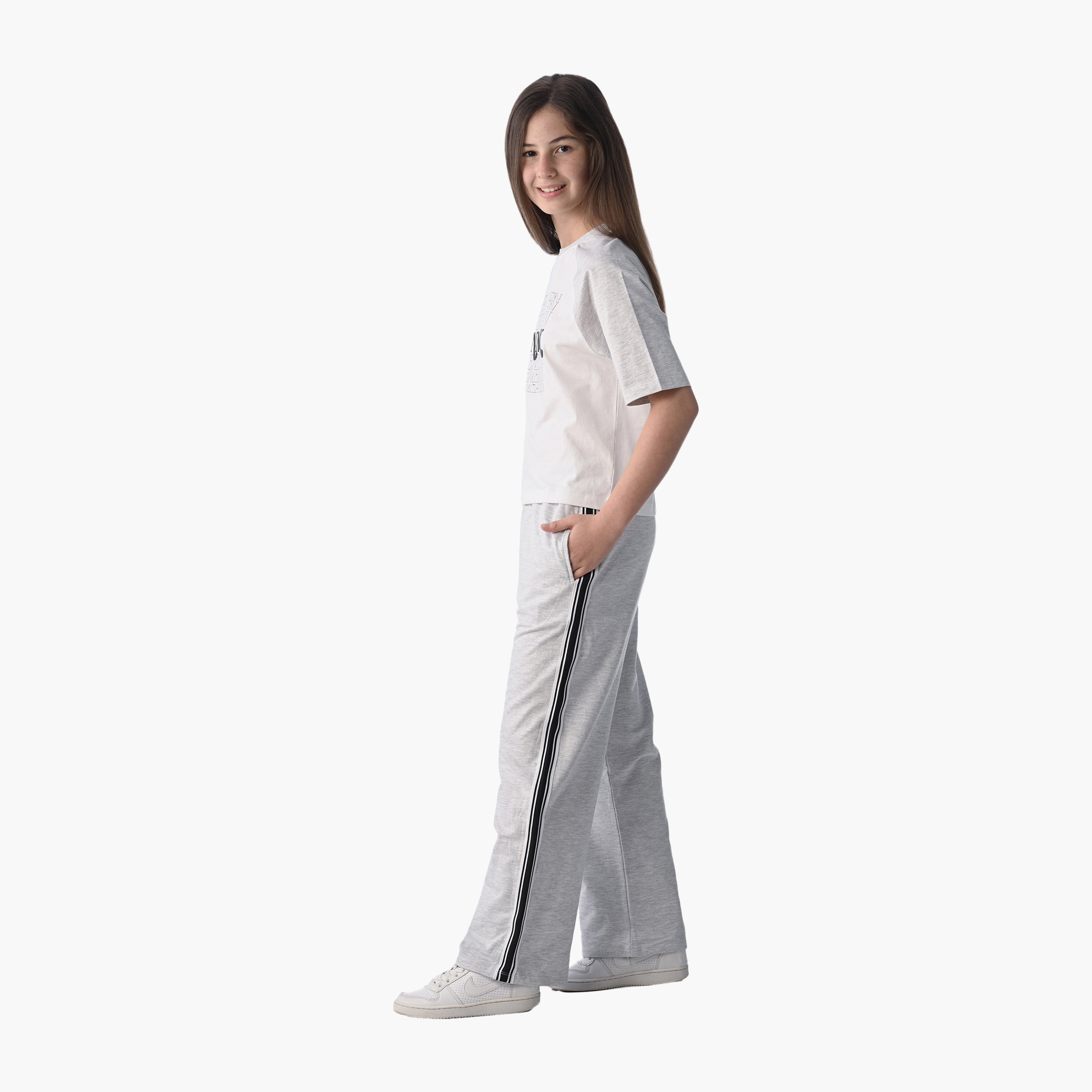 طقم بلوزة مطبوعة وبنطال واسع الساق من فيكتور آند جين - متعدد الألوان-girls-clothing-setsandcoords-image-2