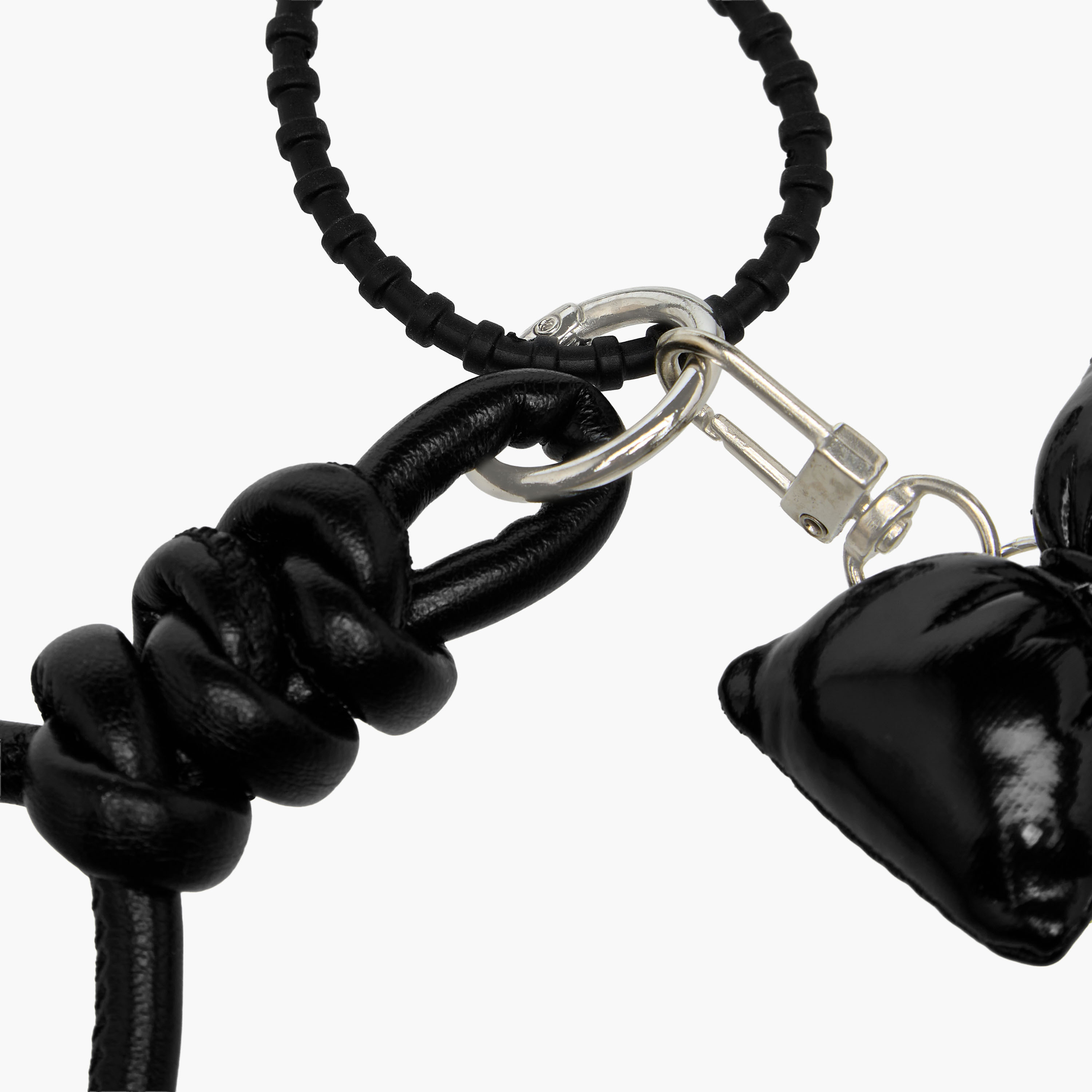 زينة شنطة فيونكة وقلب من فلورا بيلا-women-clothingaccessories-novelties-image-1