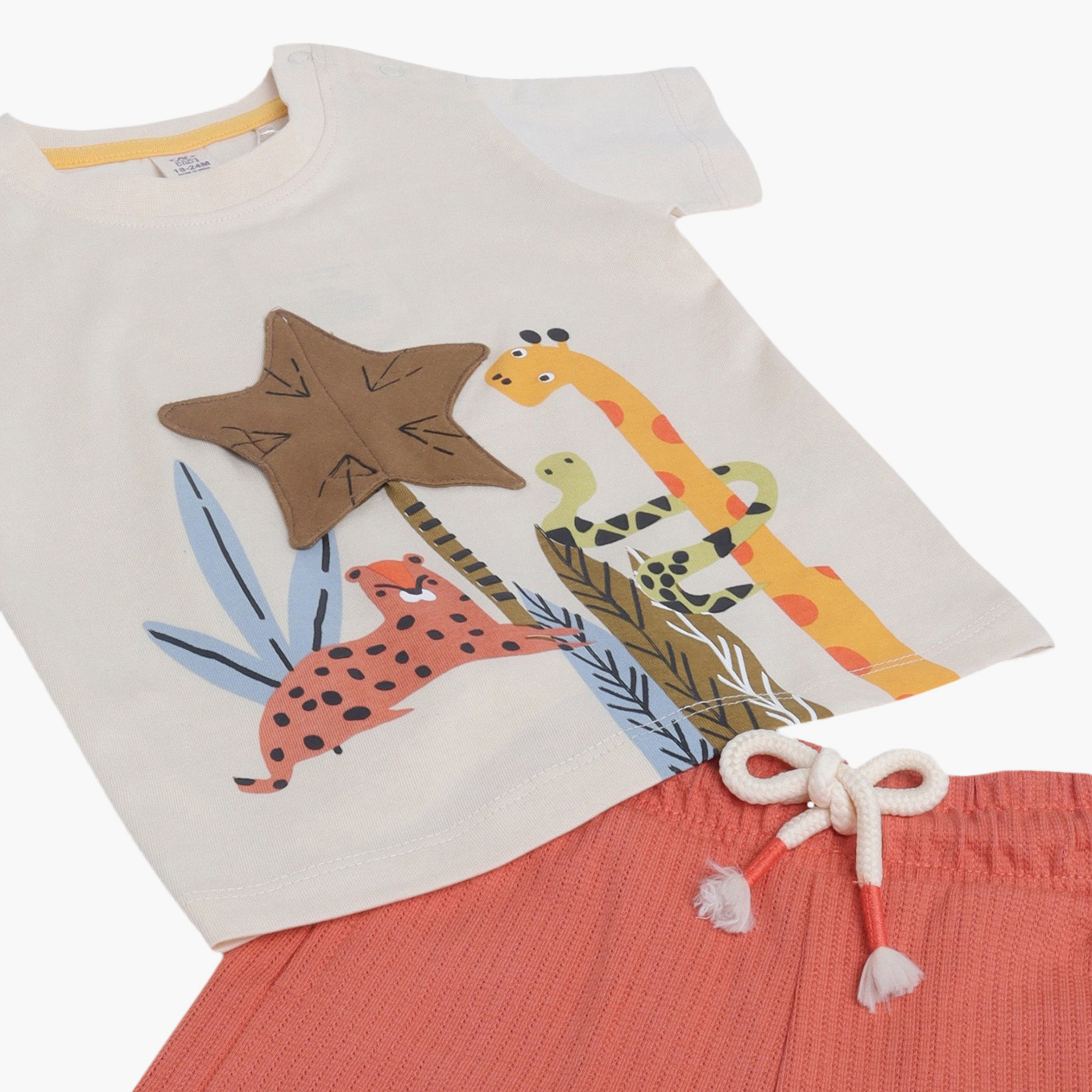 طقم تي شيرت بطبعة حيوانات السفاري وشورت برباط خصر من فيكتور آند جين-boys-clothing-setsandcoords-image-6