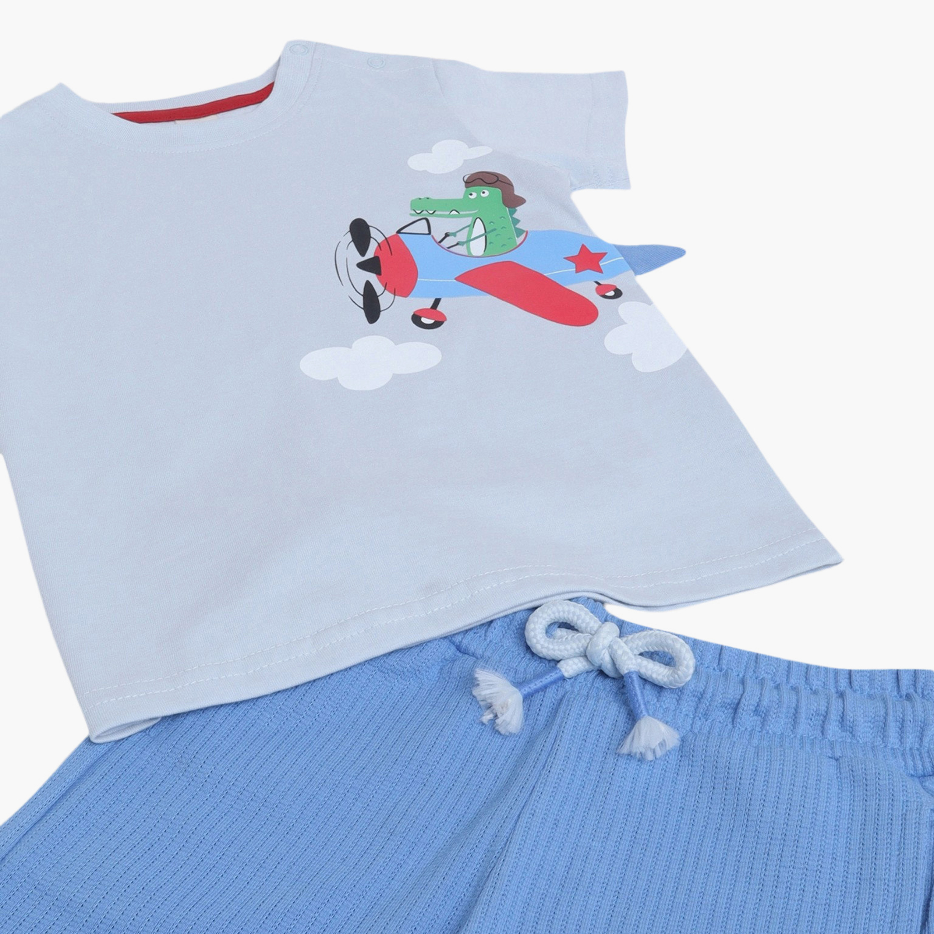 طقم تي شيرت برسومات طائرة وشورت برباط خصر من فيكتور آند جين-boys-clothing-setsandcoords-image-4