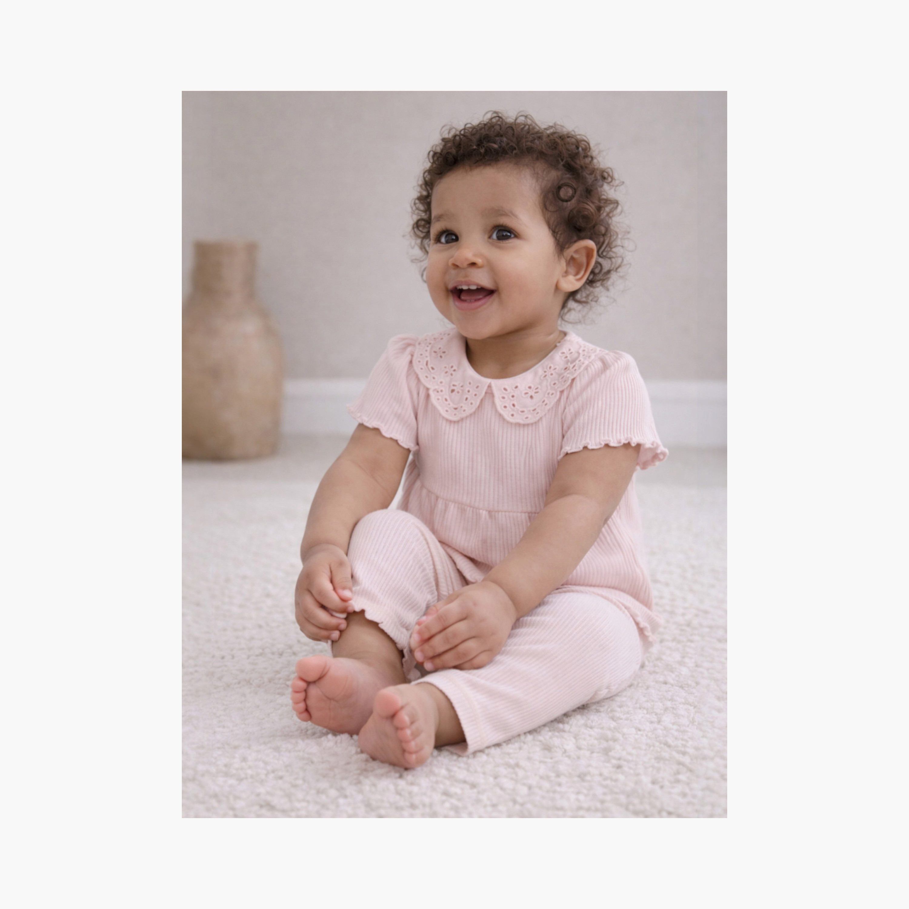 طقم مكون من قطعتين تي شيرت مطبوع بأكمام قصيرة مع قطعتين ليجنز من فيكتور آند جين-girls-clothing-setsandcoords-image-4