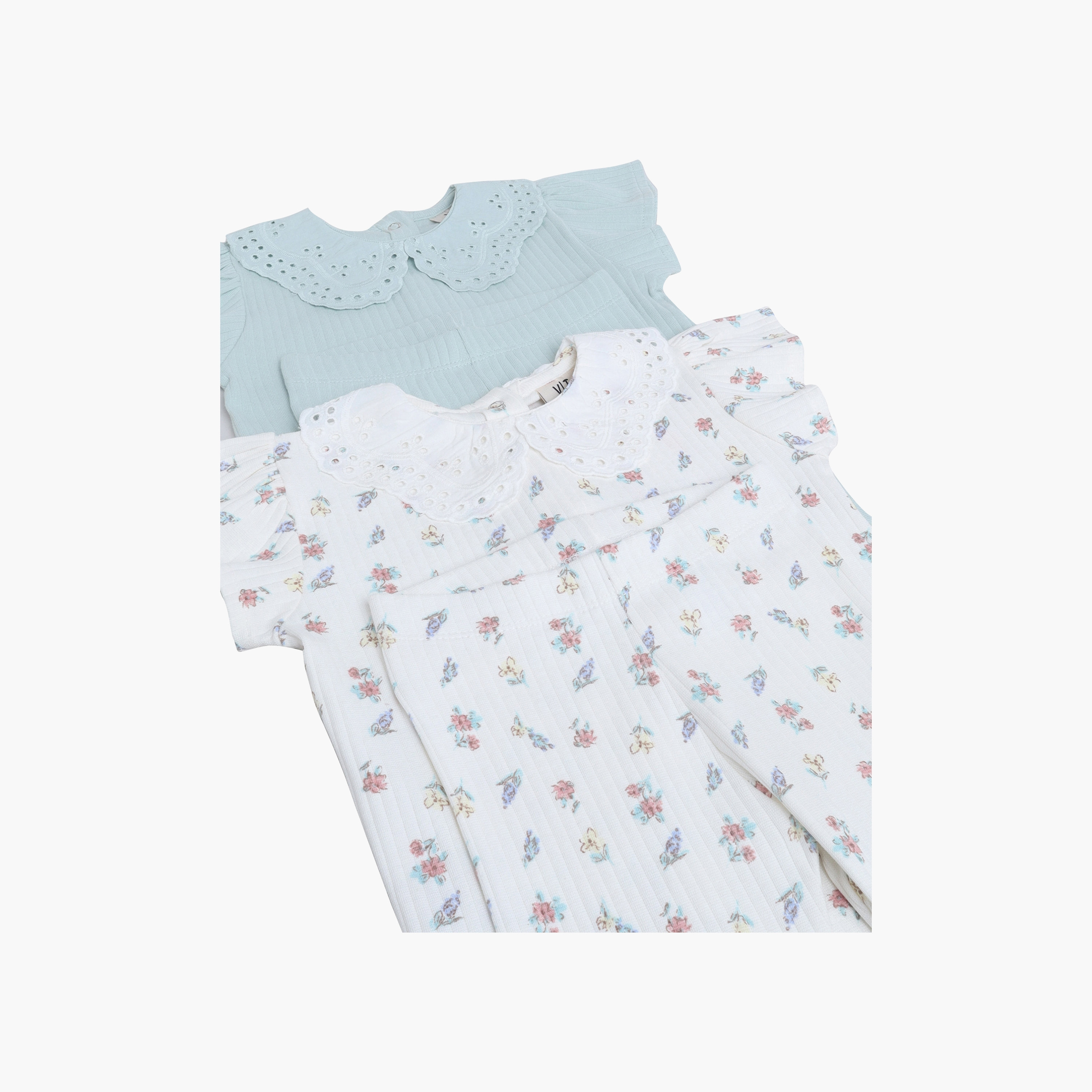 طقم 4 قطع تيشيرتات بأكمام قصيرة بطبعة فلورال وليقنز من فيكتور أند جين-baby-girls-clothing-setsandcoords-image-2