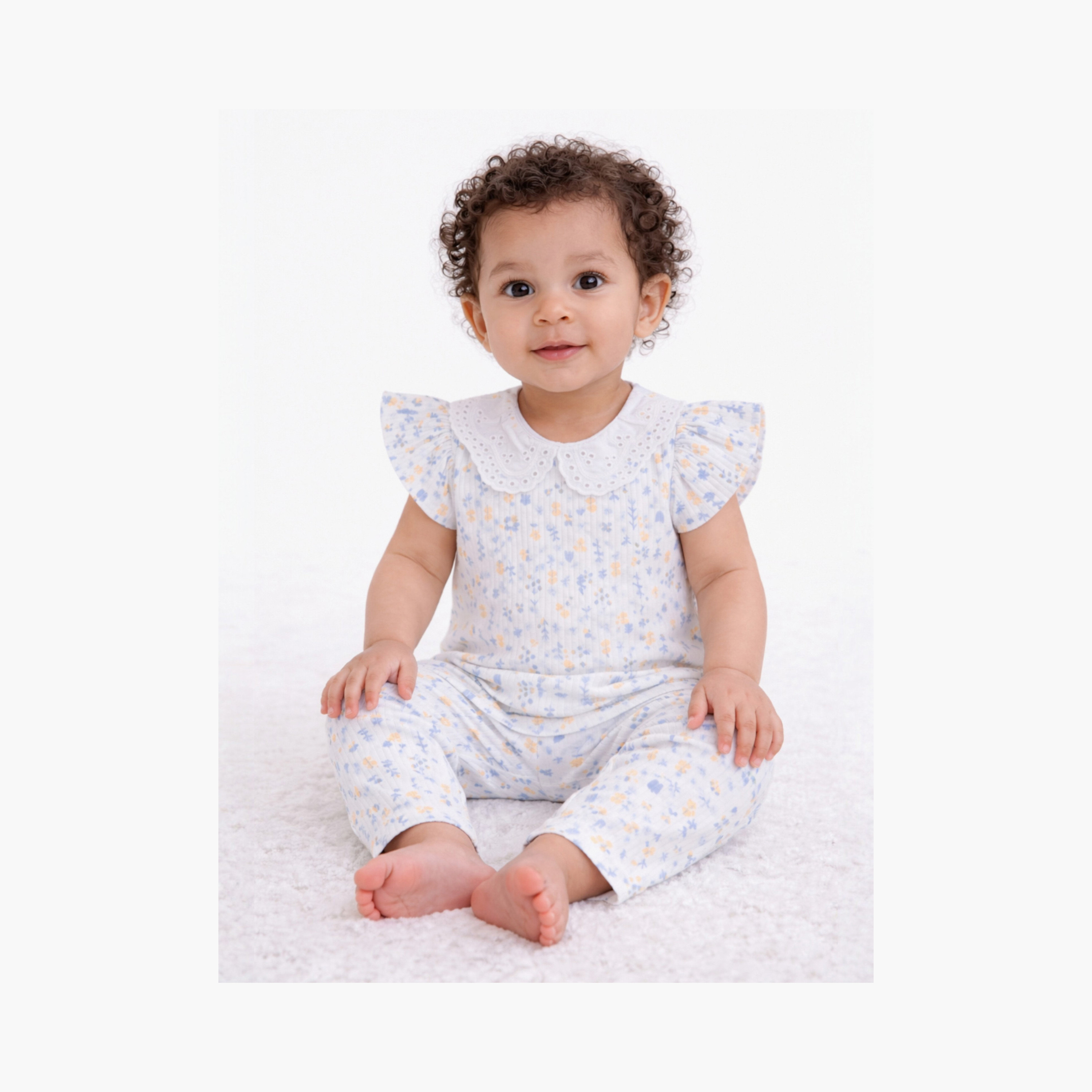 طقم 4 قطع تيشيرتات بأكمام قصيرة بطبعة فلورال وليقنز من فيكتور أند جين-baby-girls-clothing-setsandcoords-image-7