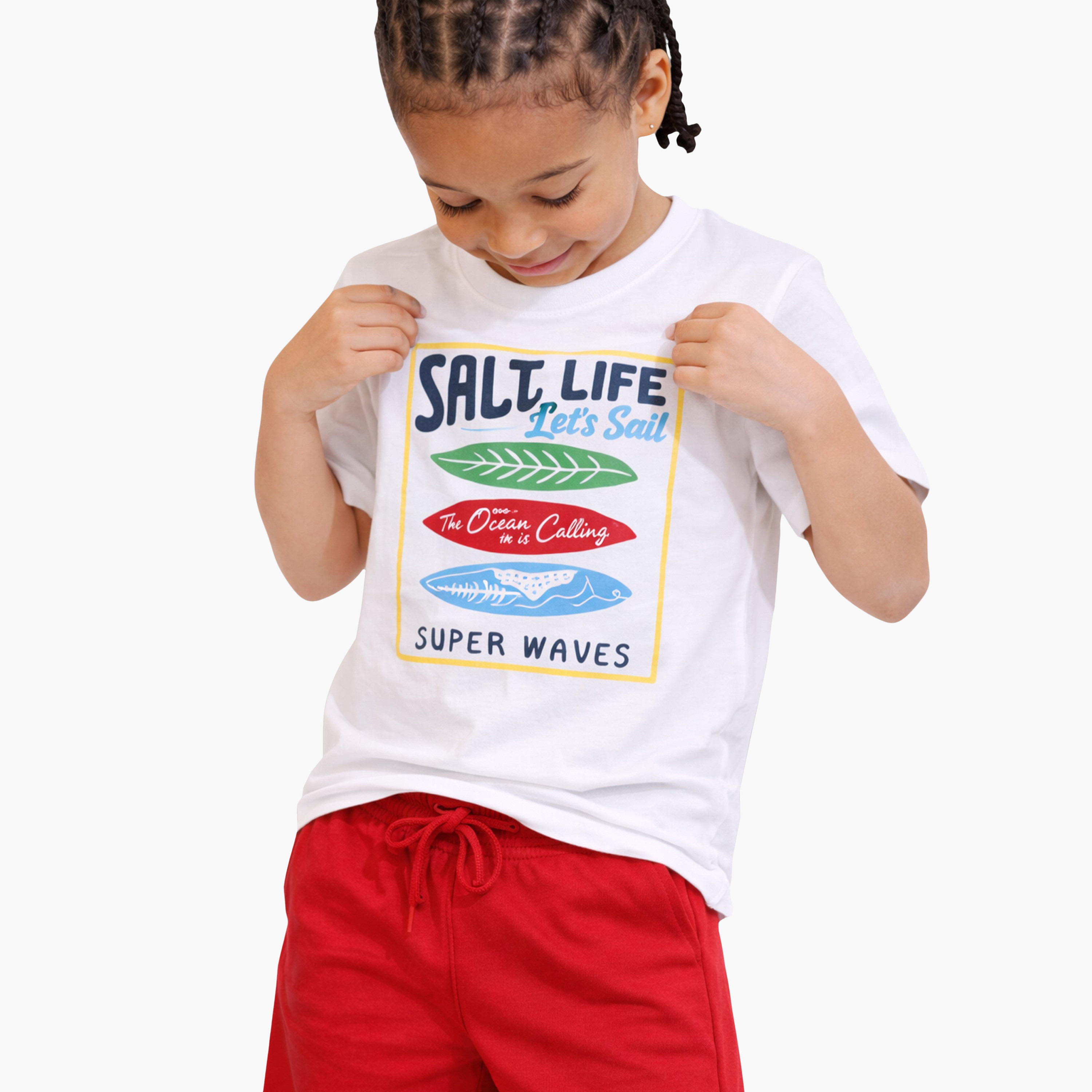 طقم تي شيرت بطبعة "Surf Life" وشورت أحمر من فيكتور آند جين-boys-clothing-setsandcoords-image-3