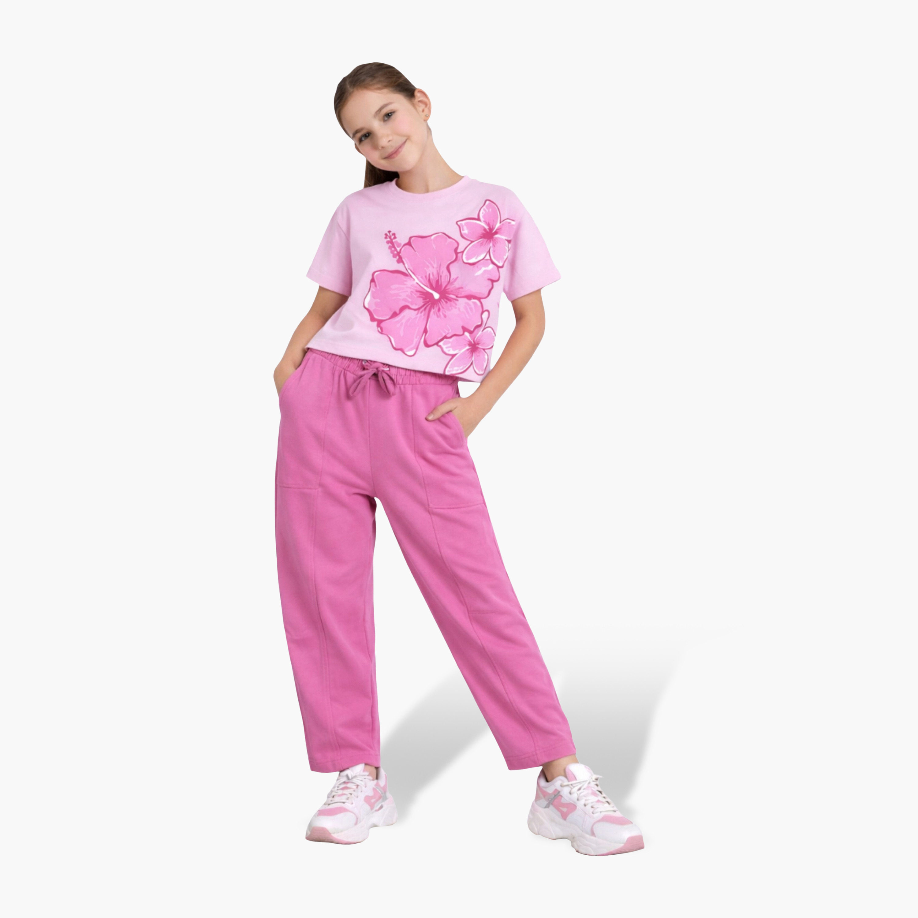 طقم بلوزة بطبعة زهور وبنطلون من فيكتور آند جين-girls-clothing-setsandcoords-image-3