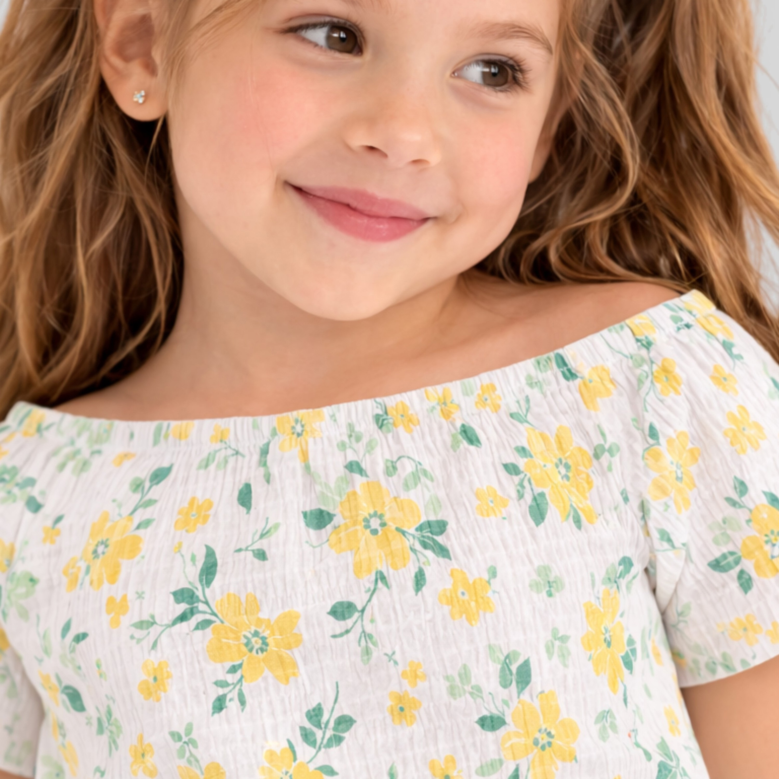 طقم مكون من بلوزة بطبعة زهور وبنطلون واسع الساق من فيكتور آند جين-girls-clothing-setsandcoords-image-6